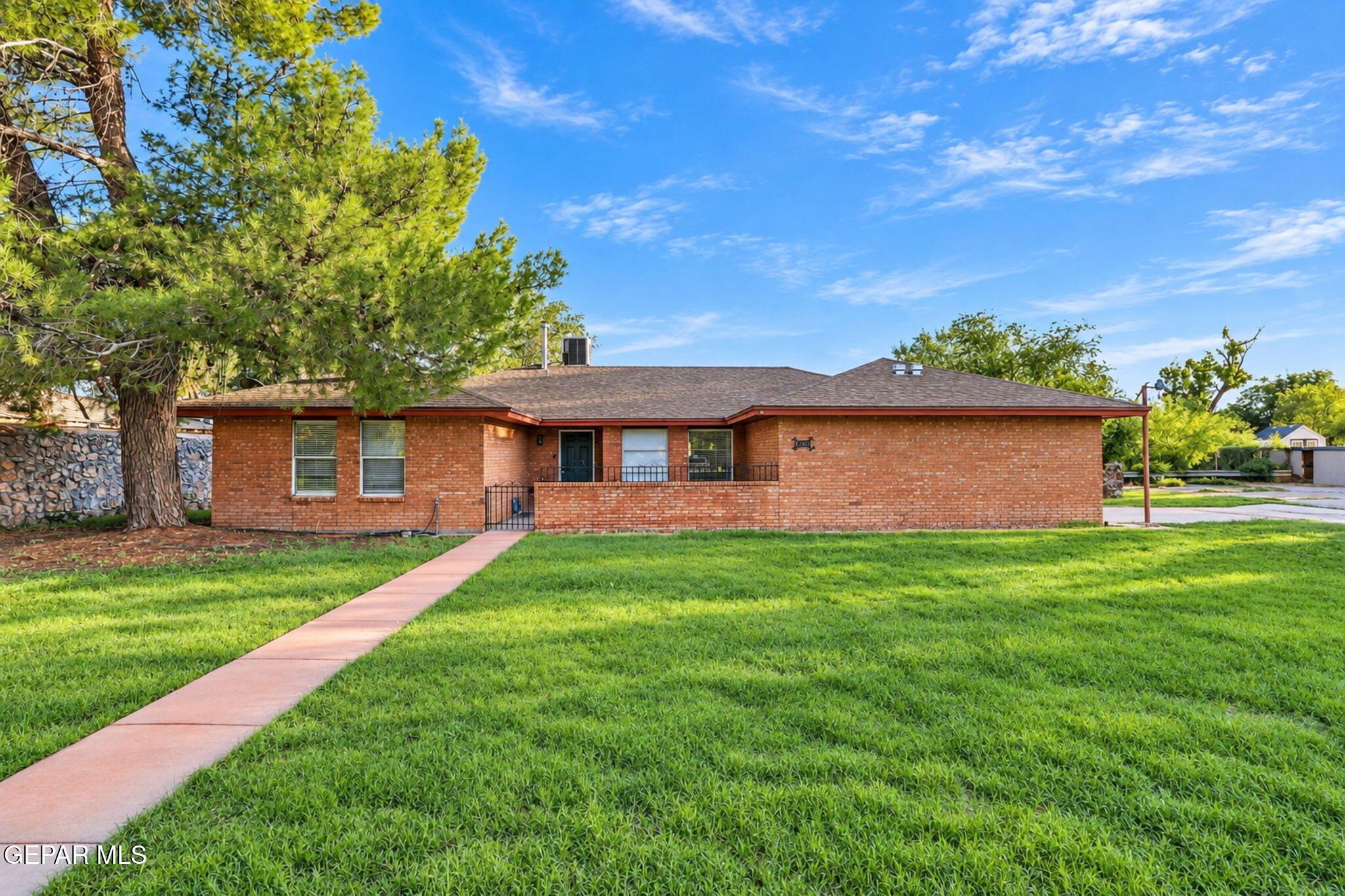 Serrania Dr, El Paso, TX 79932