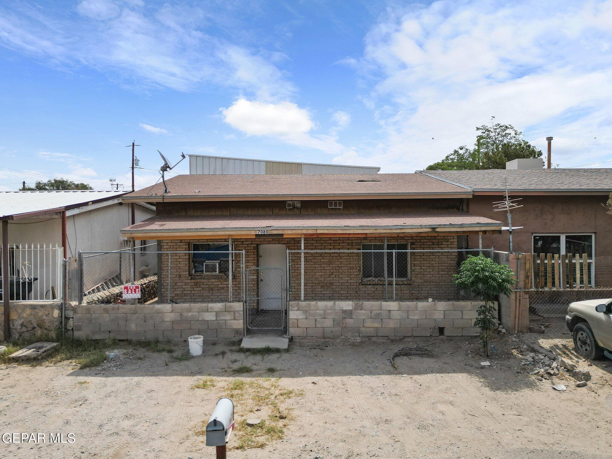 2nd St, Canutillo, TX 79835