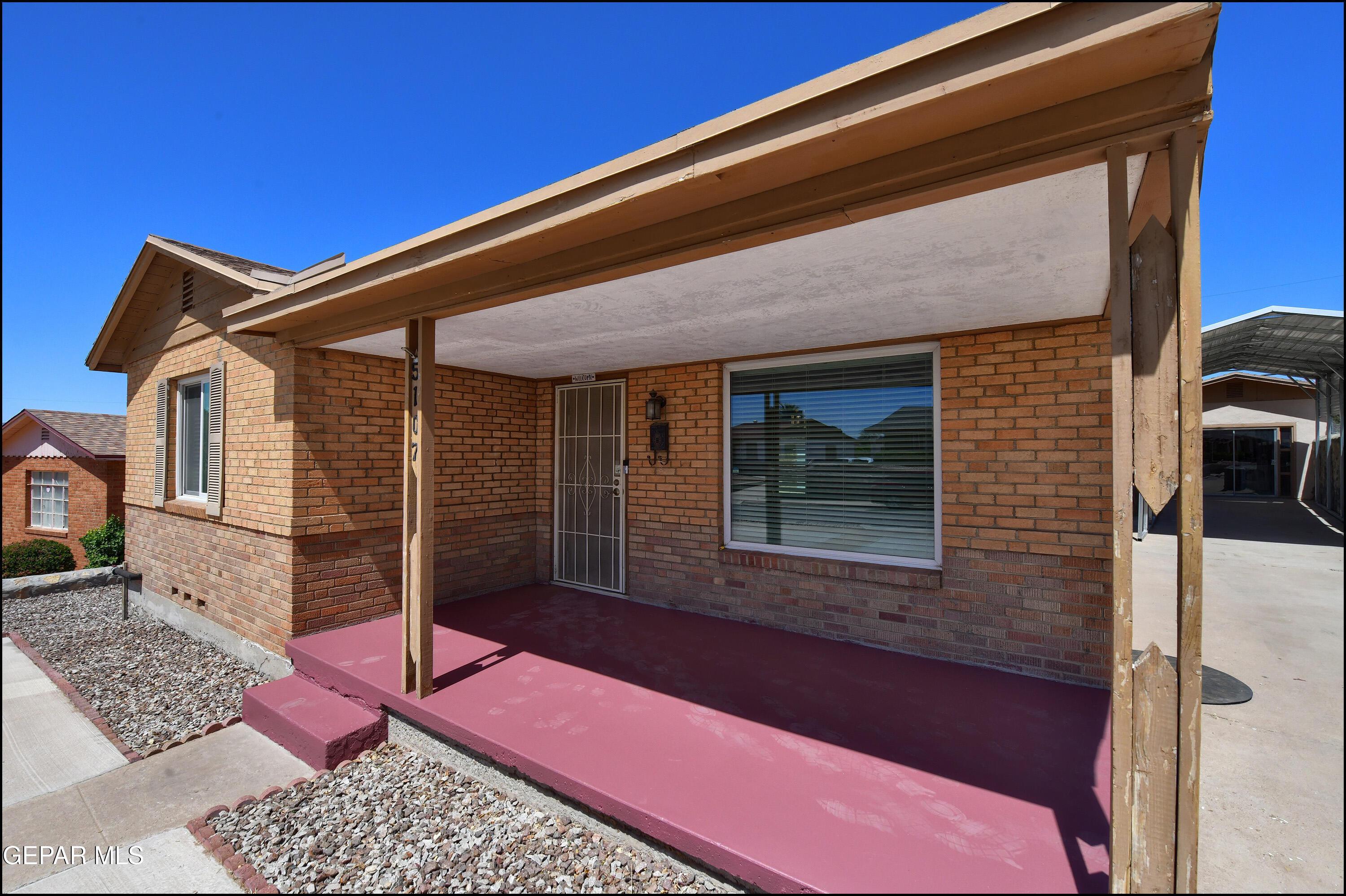 Raymond Jays Rd, El Paso, TX 79903
