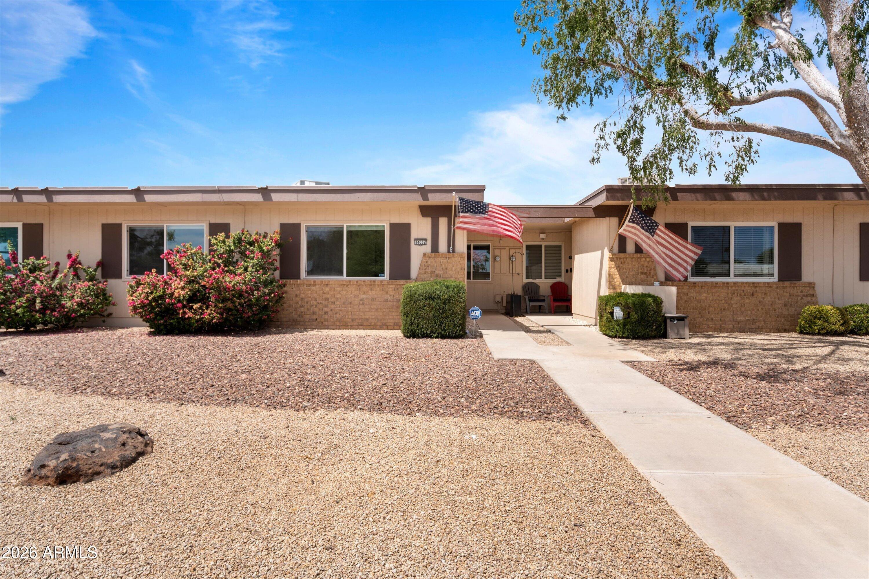 N 111th Ave, Sun City, AZ 85351