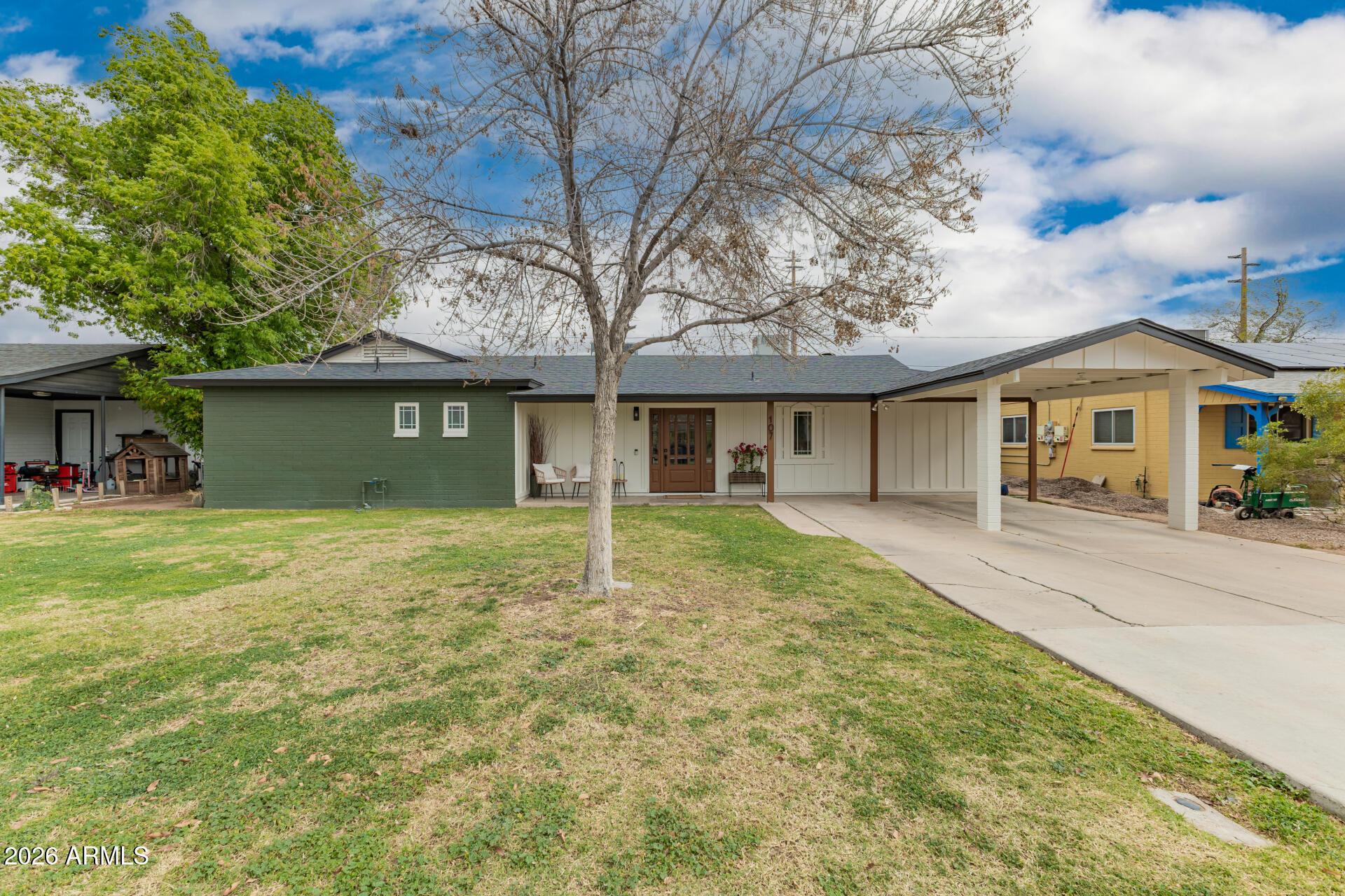 S Catalina St, Gilbert, AZ 85233