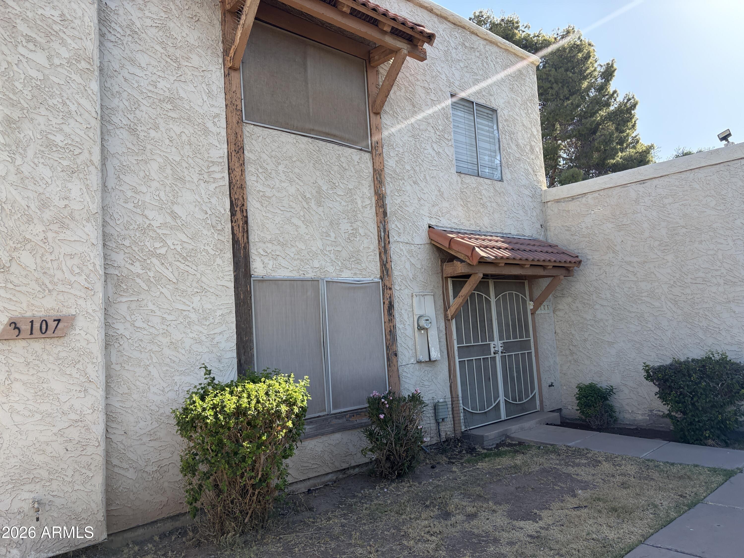 W Loma Ln, Phoenix, AZ 85051