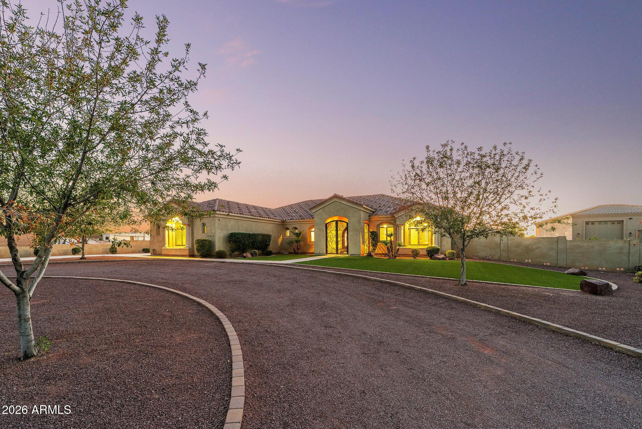 S 194th St, Queen Creek, AZ 85142