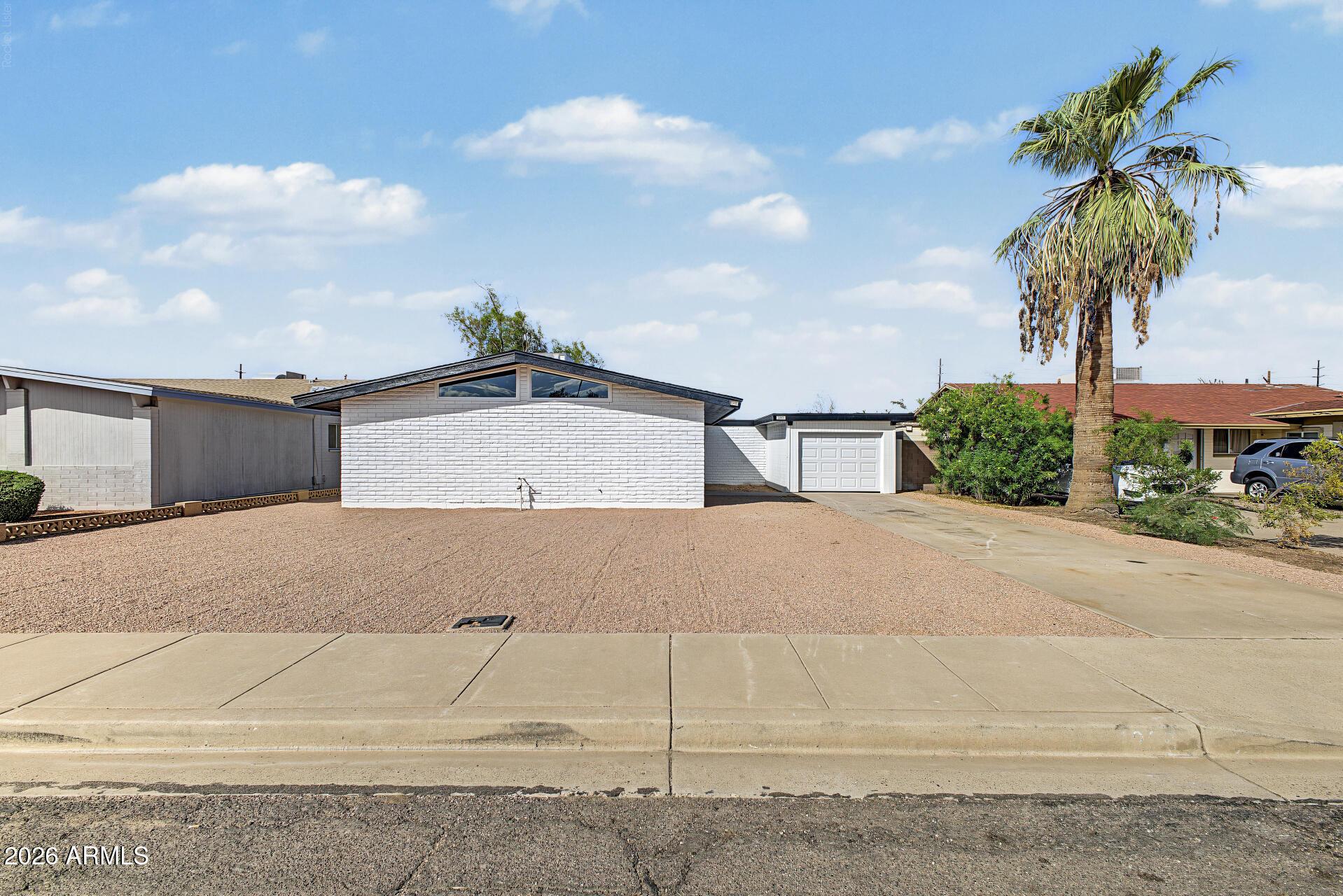 W Malibu Dr, Tempe, AZ 85282