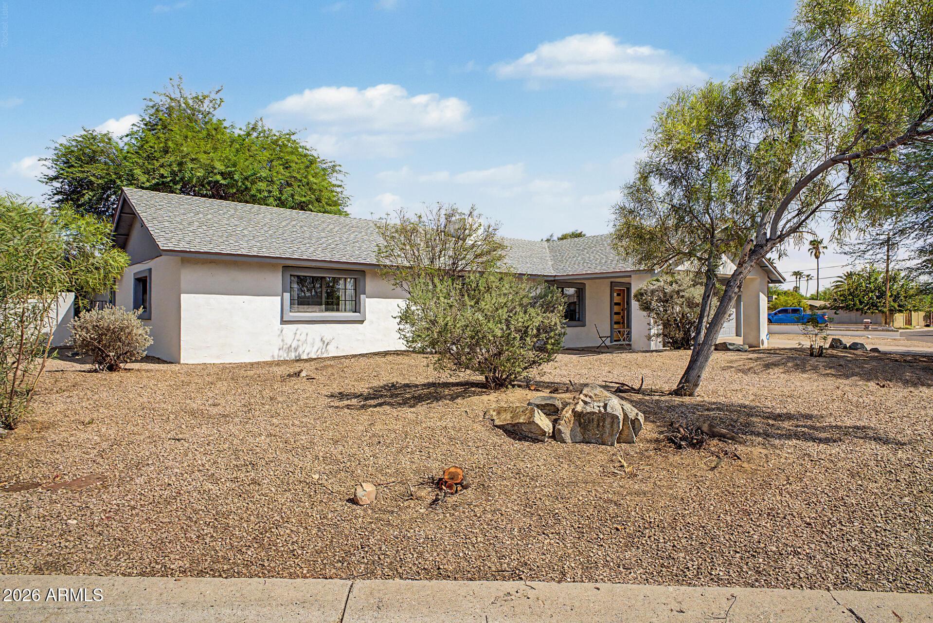 N 42nd St, Phoenix, AZ 85032