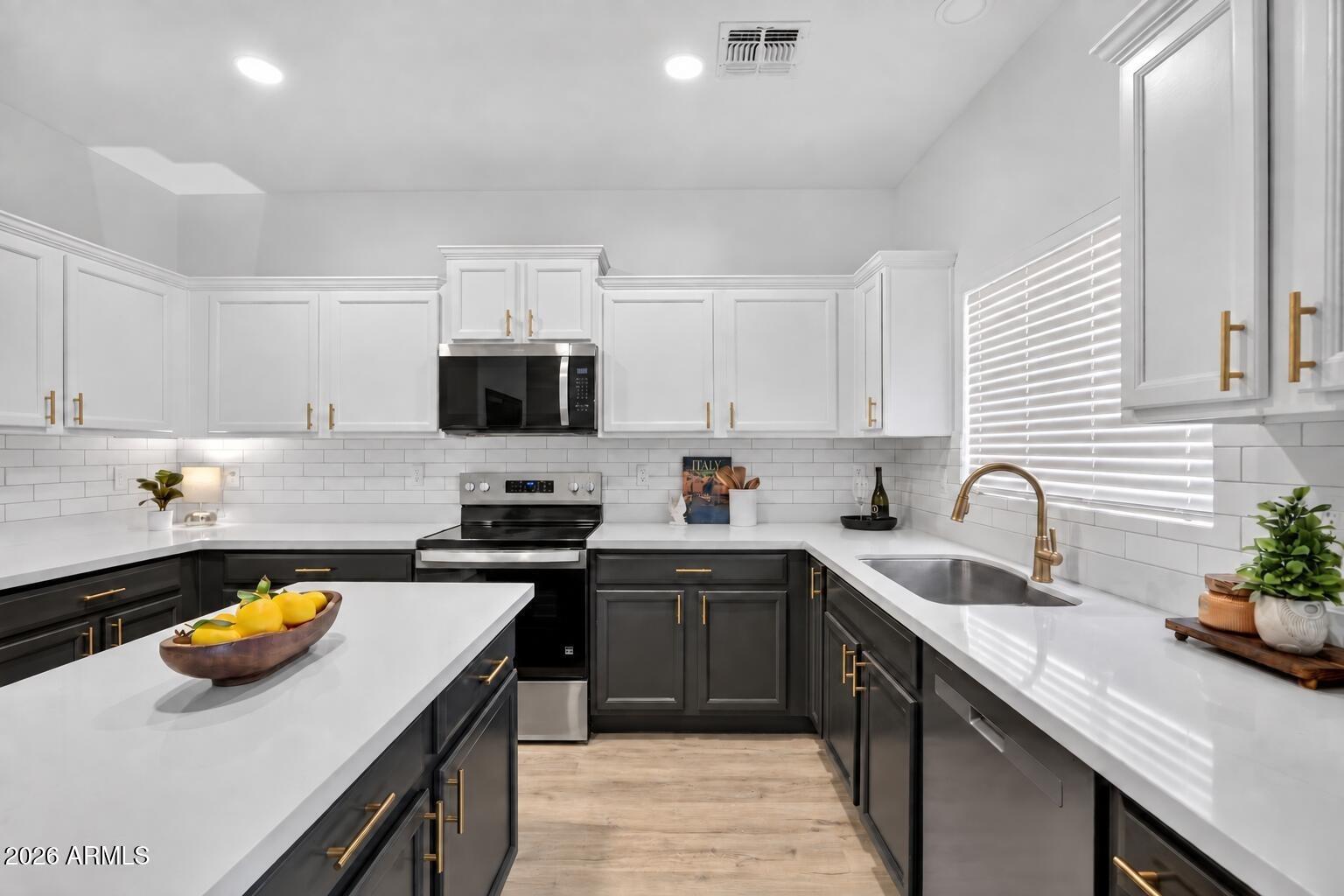S 53rd Ln, Laveen, AZ 85339