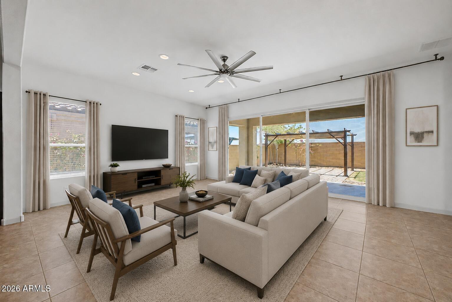 N Comiskey Dr, Florence, AZ 85132