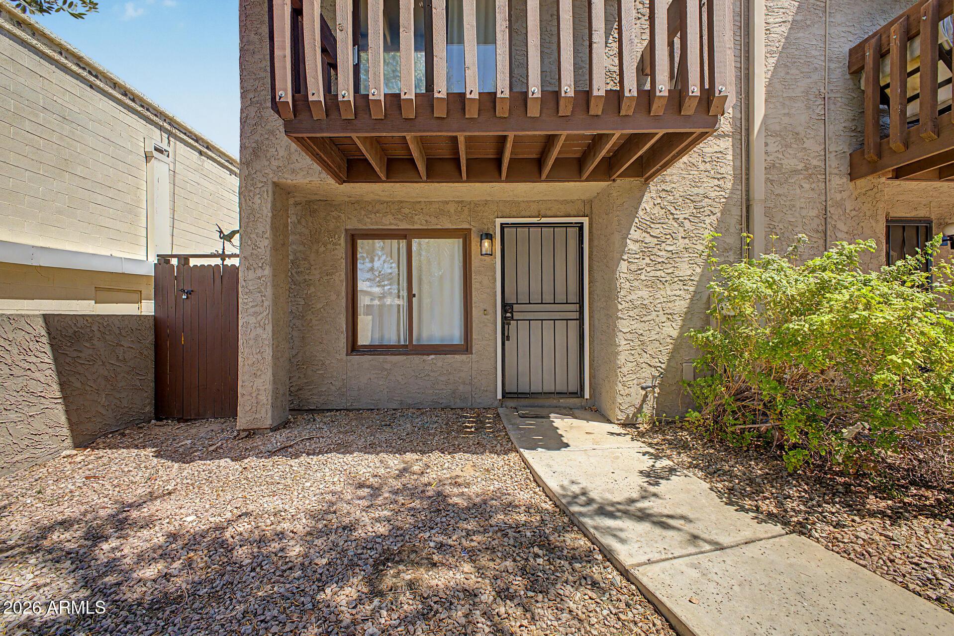 N 52nd St, Phoenix, AZ 85008