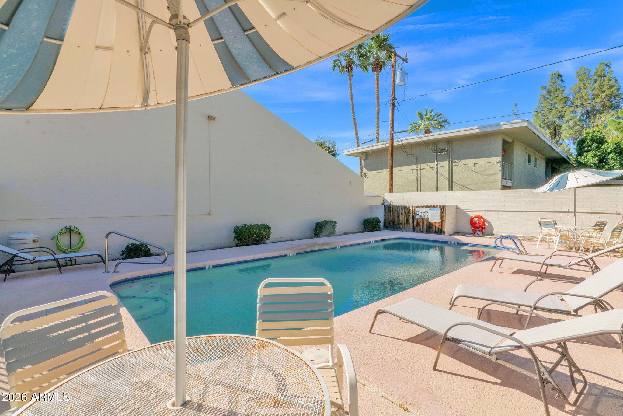 E Maryland Ave, Phoenix, AZ 85014