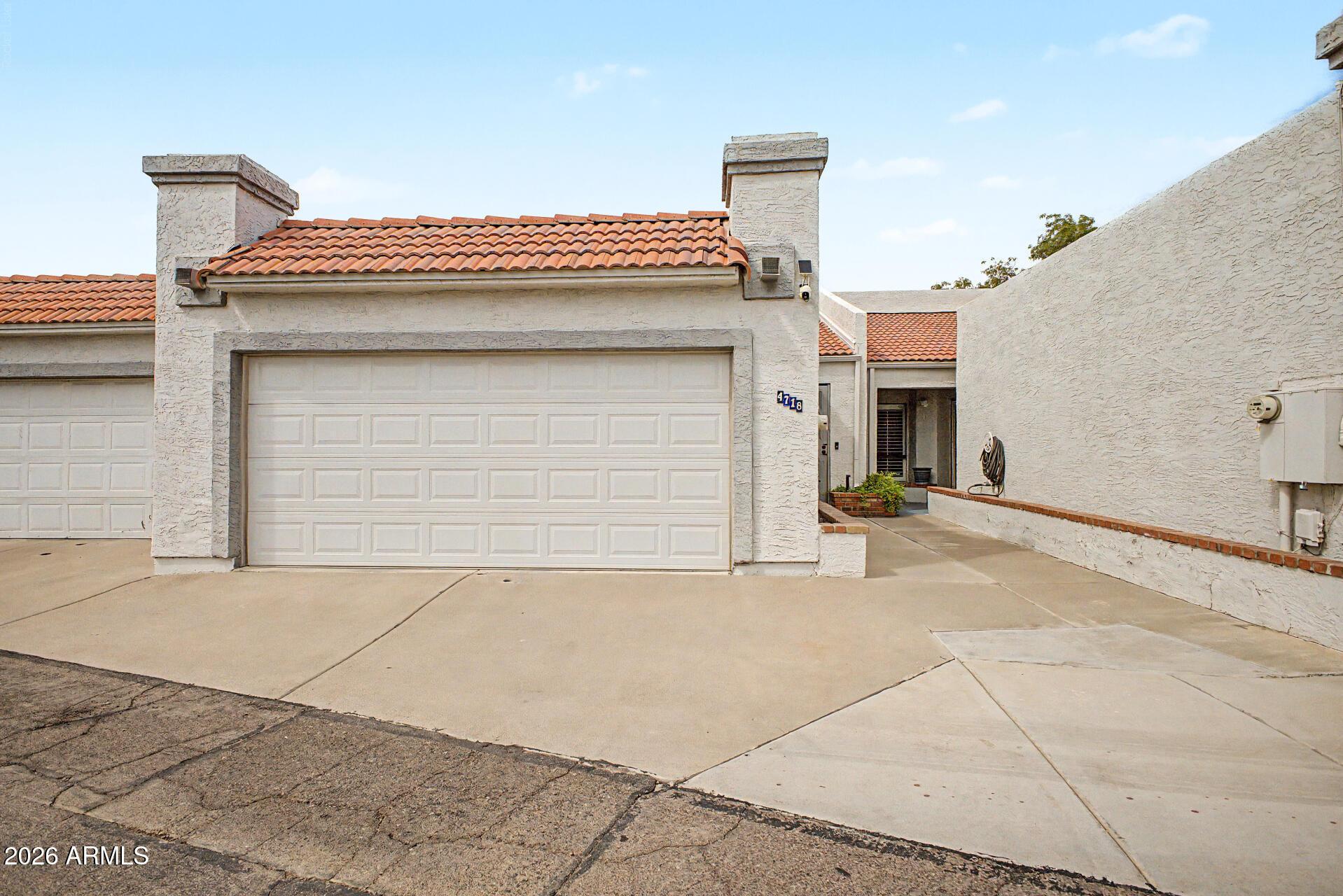 W Sanna St, Glendale, AZ 85302