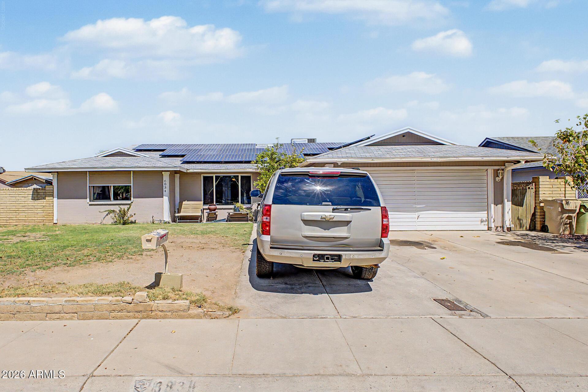 W Vermont Ave, Glendale, AZ 85303