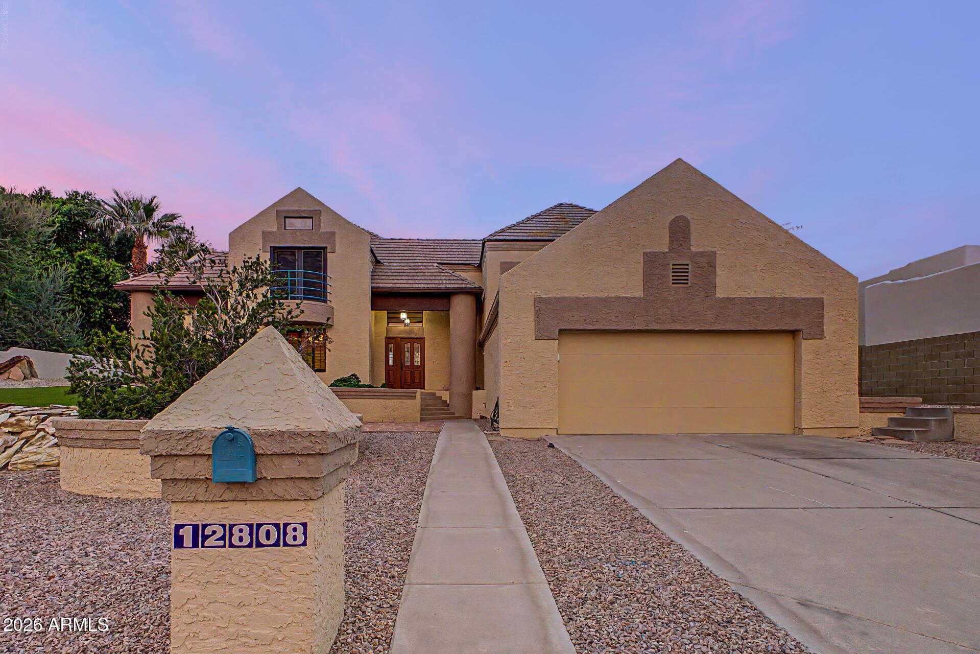 S 38th St, Phoenix, AZ 85044