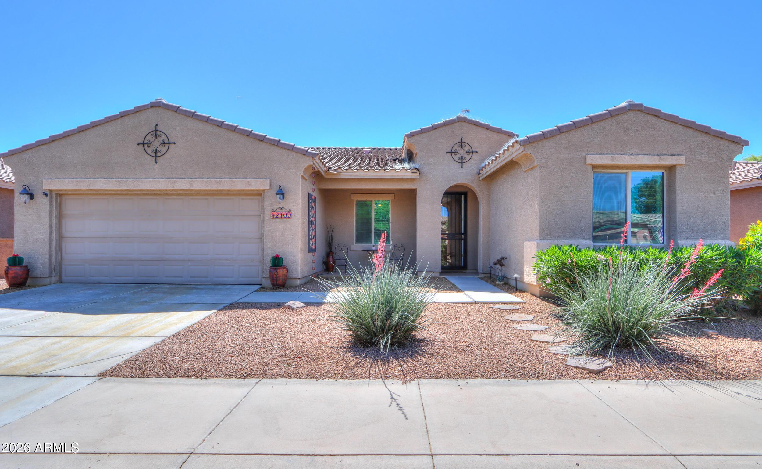 W Kingfisher Dr, Maricopa, AZ 85138