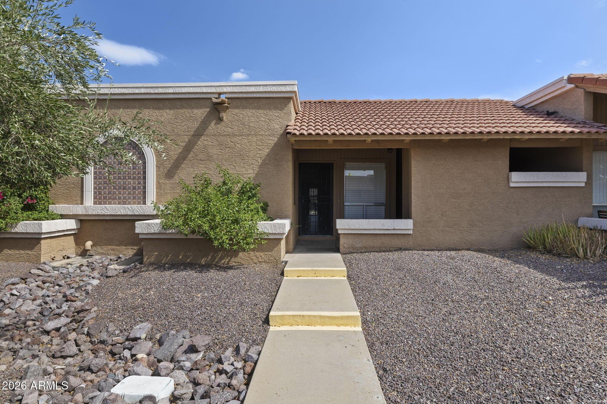 W Yukon Dr, Phoenix, AZ 85027