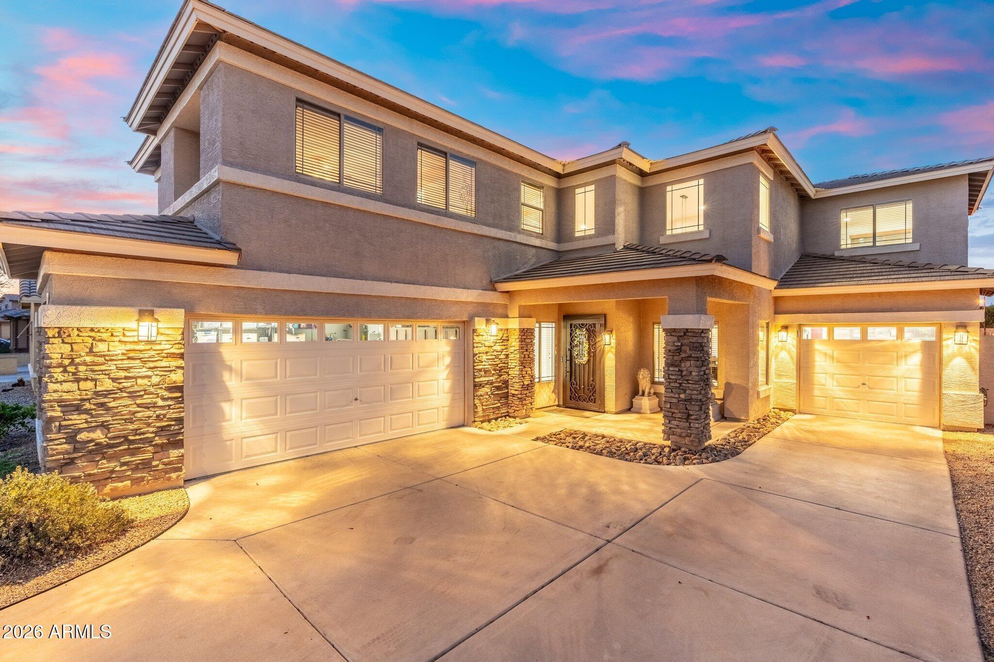 E Colonial Dr, Chandler, AZ 85249