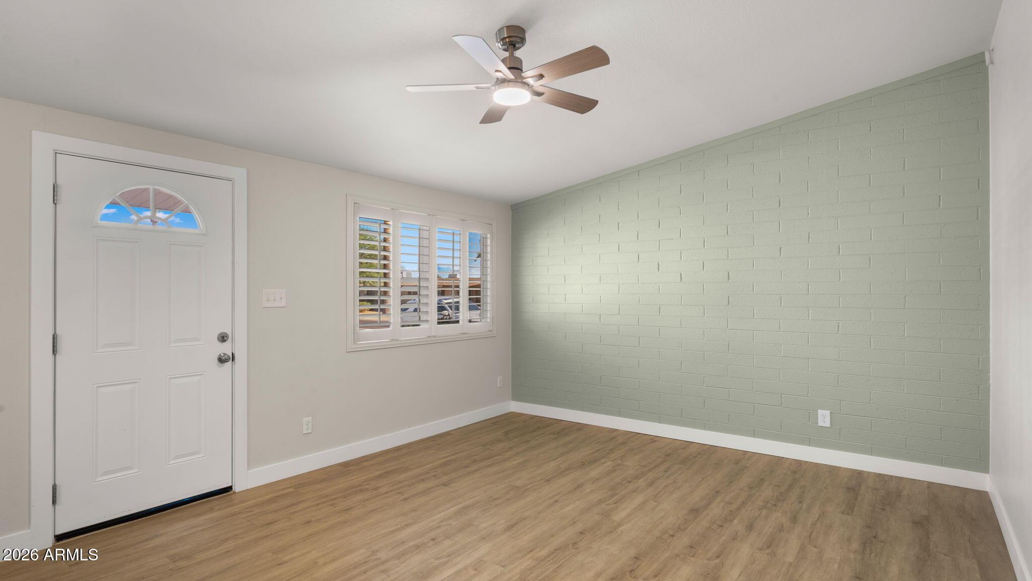 W Oakmont Dr, Sun City, AZ 85351