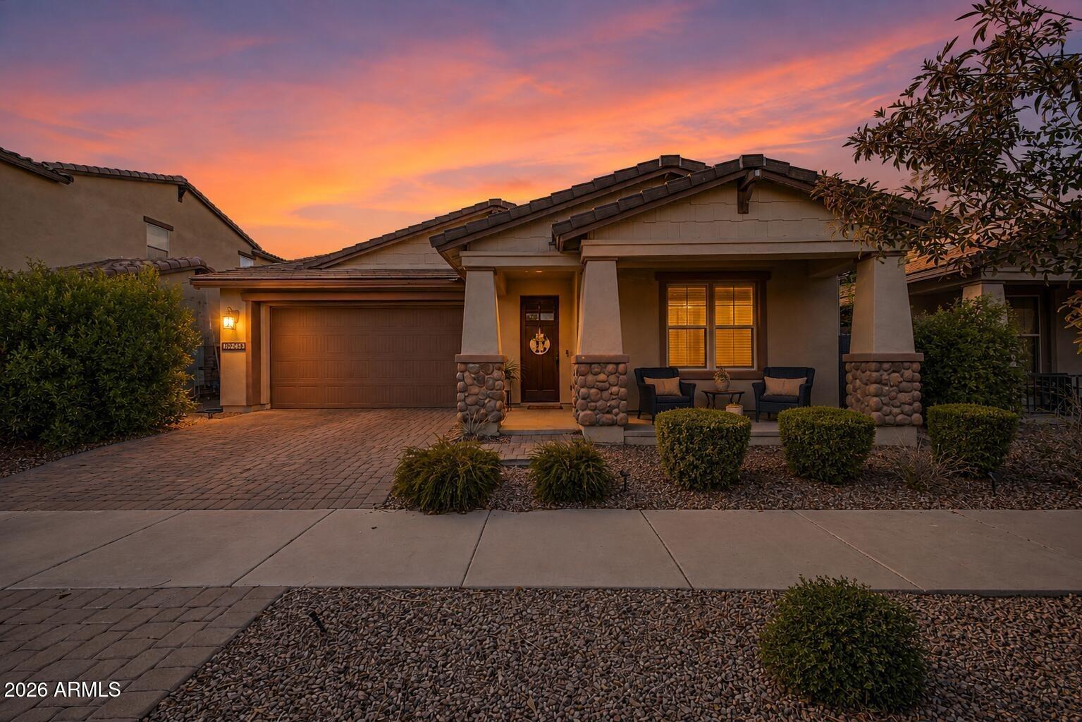 E Wavelength Ave, Mesa, AZ 85212