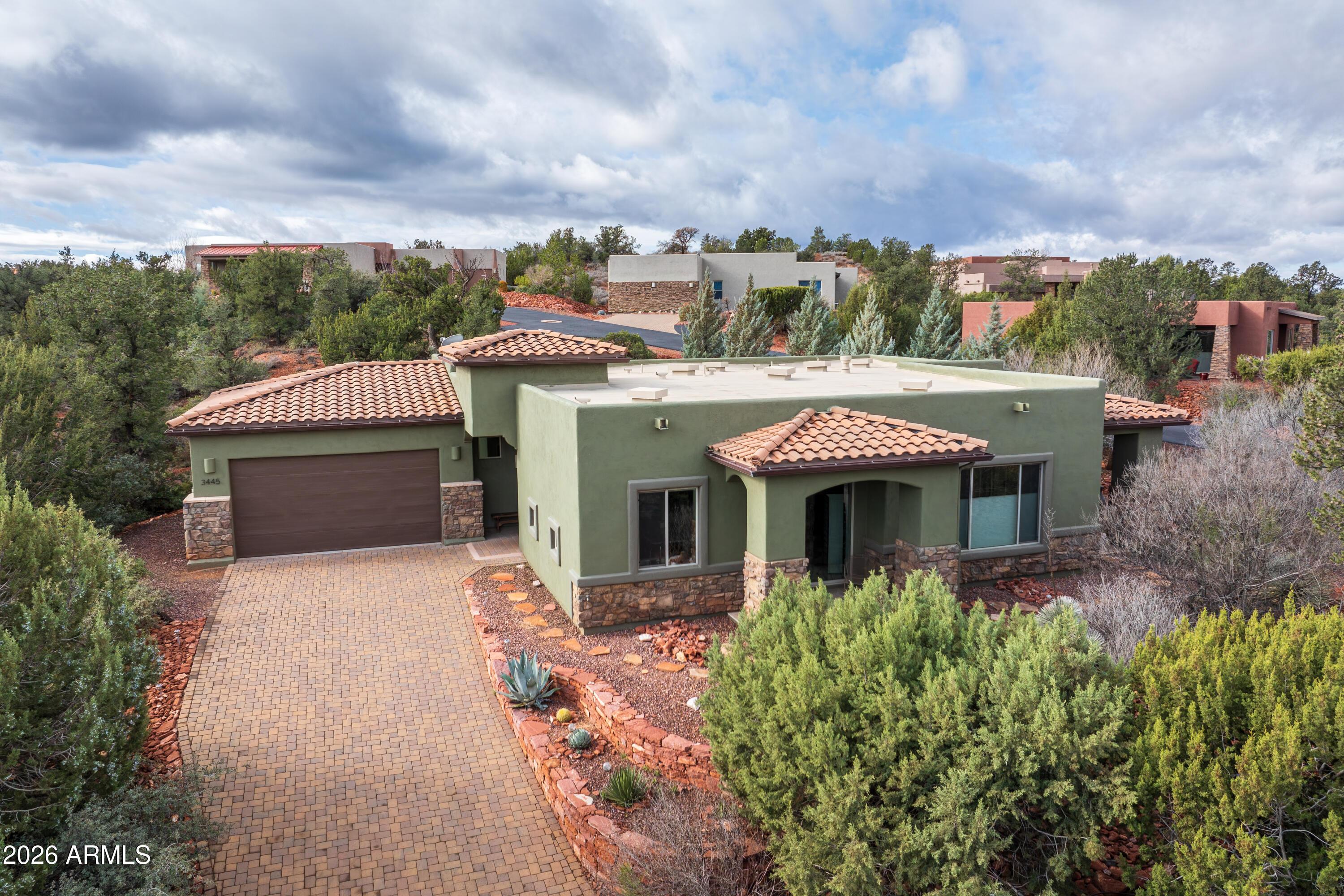 Navoti Dr, Sedona, AZ 86336