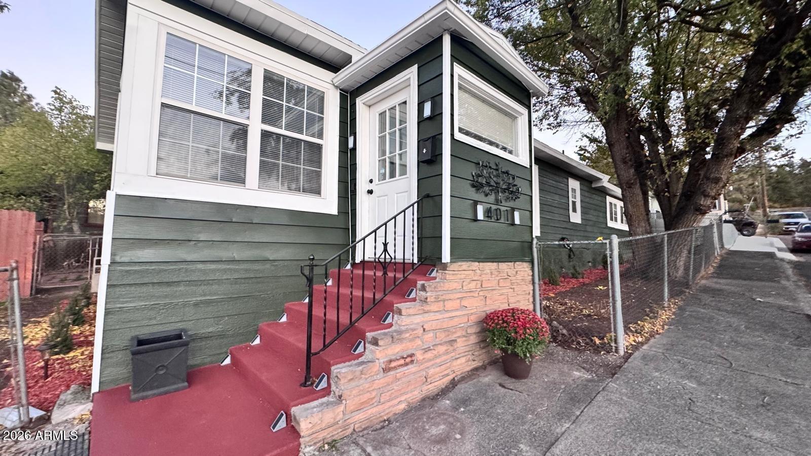 S 1st St, Williams, AZ 86046