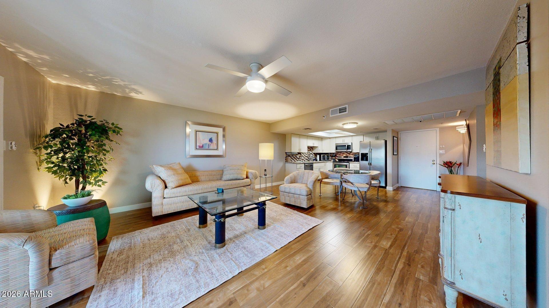 E Camelback Rd, Scottsdale, AZ 85251