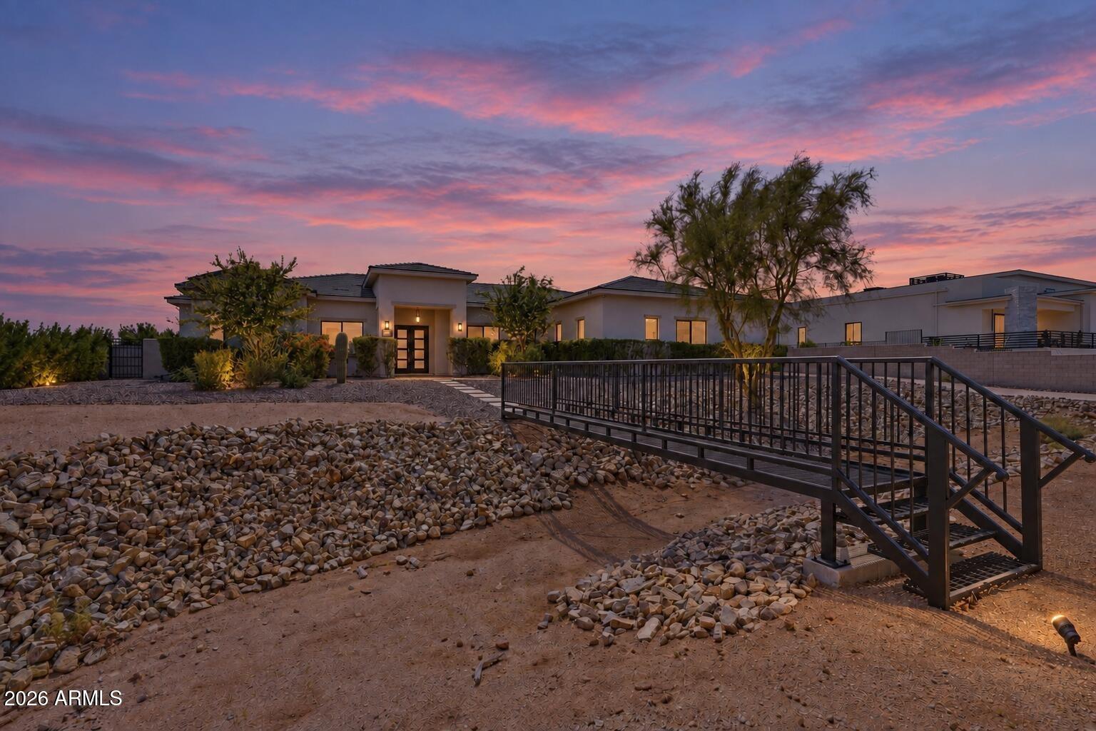 E Rancho Laredo Dr, Scottsdale, AZ 85262