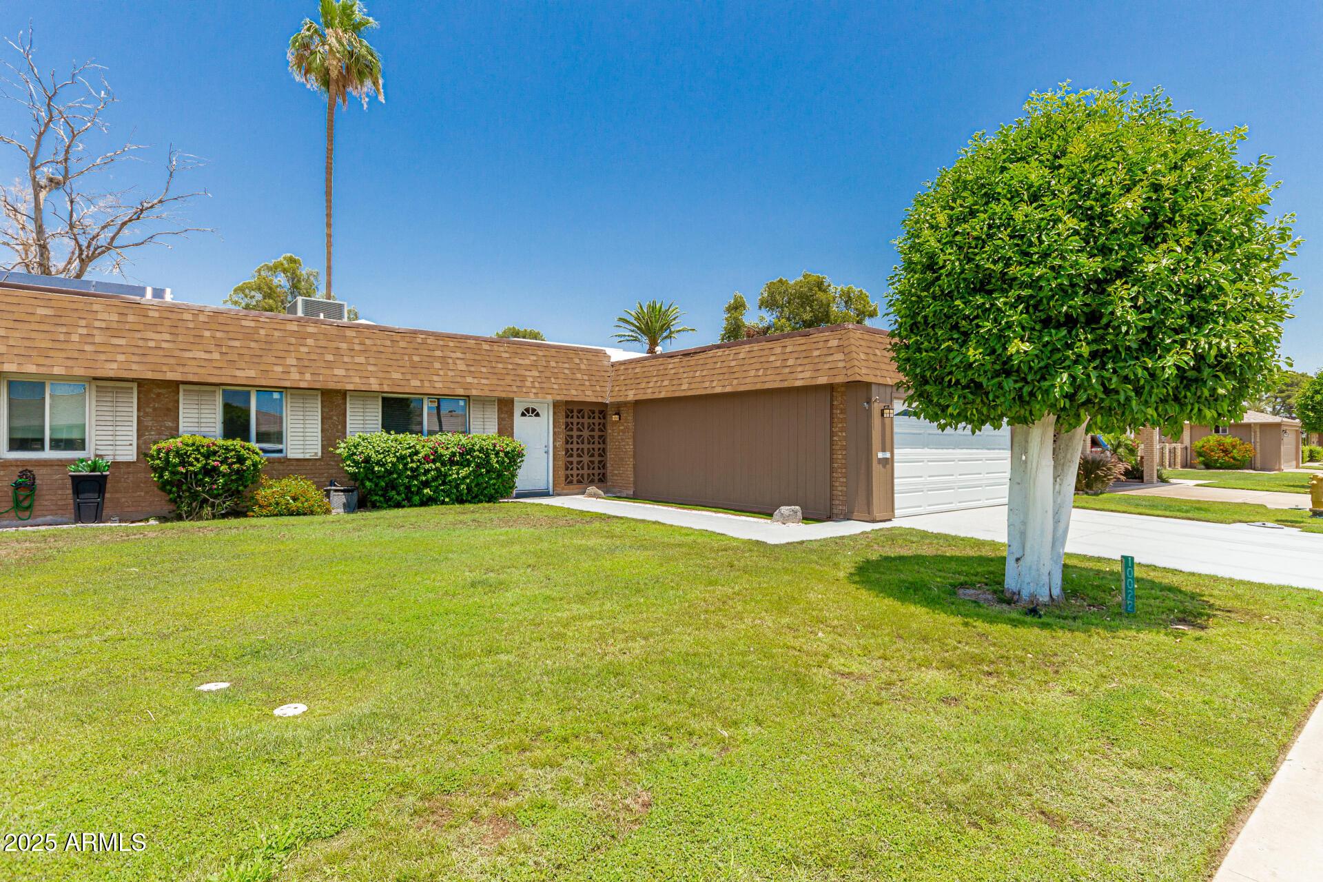 W Mountain View Rd, Sun City, AZ 85351