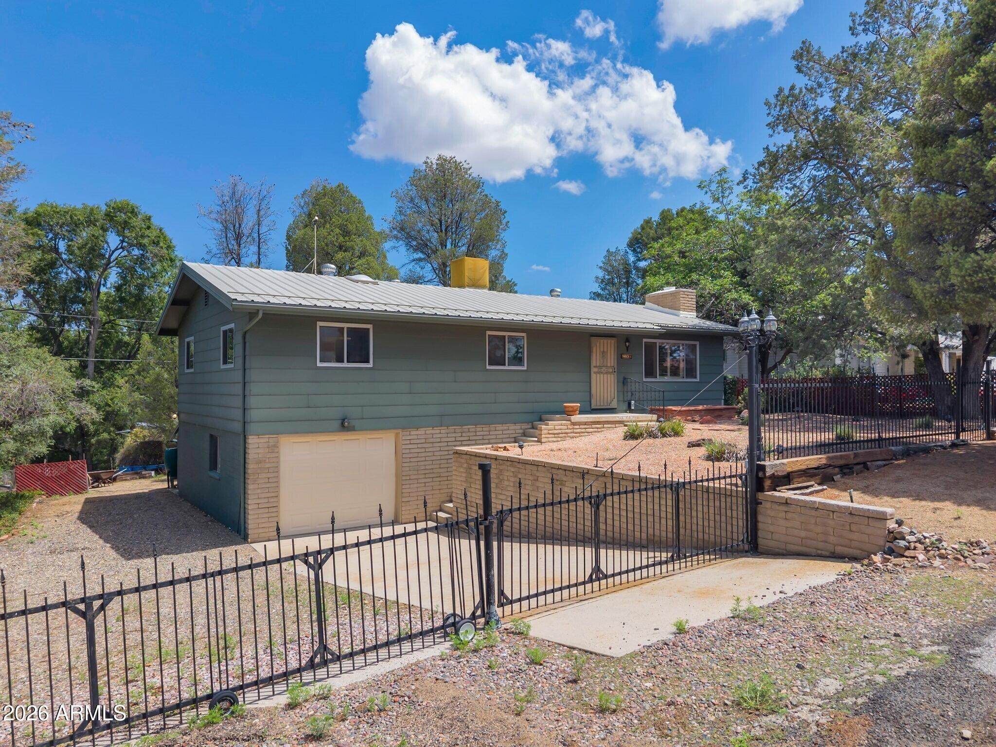 Mingus Ave, Prescott, AZ 86301