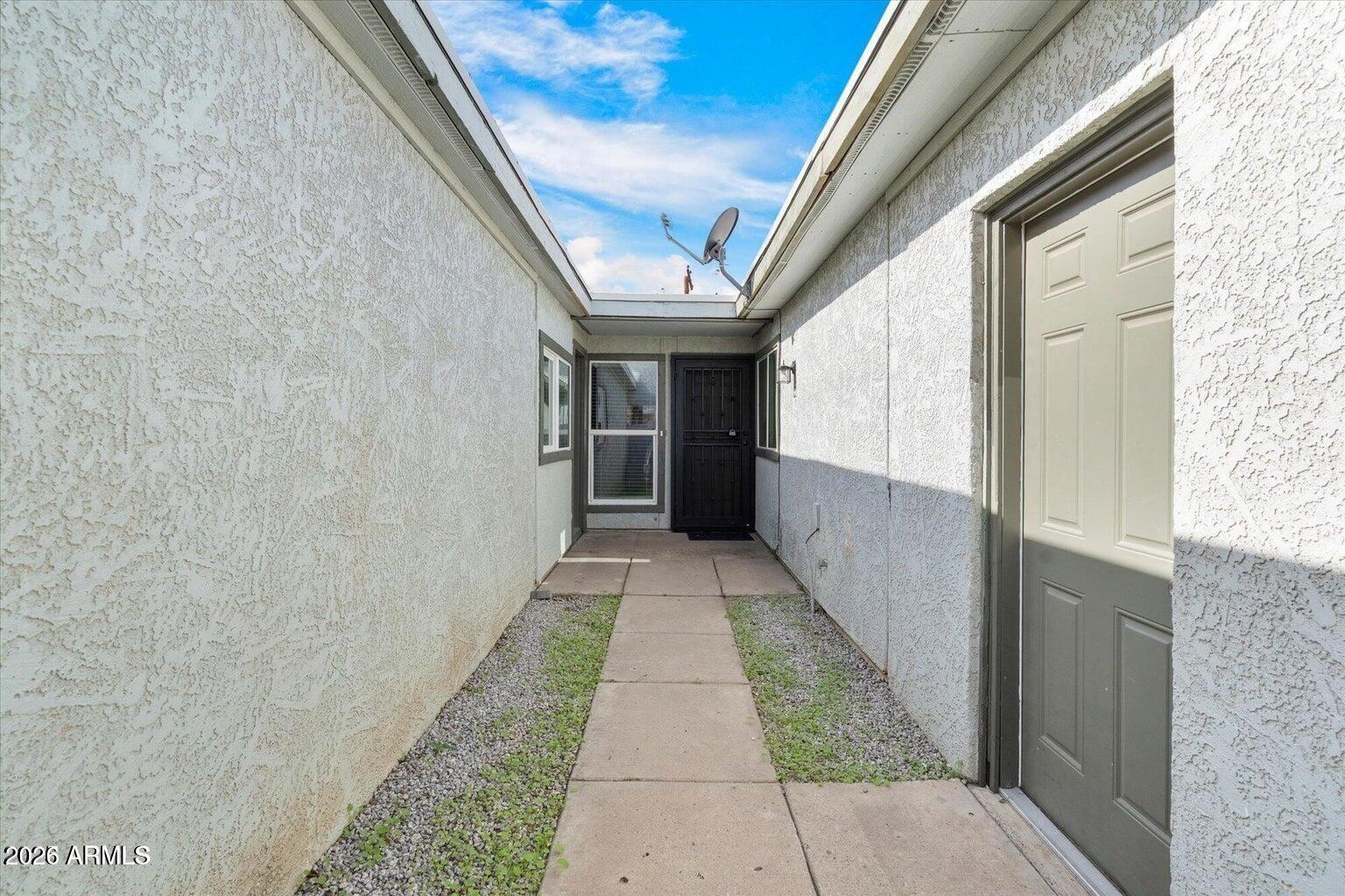N 63rd Dr, Glendale, AZ 85301