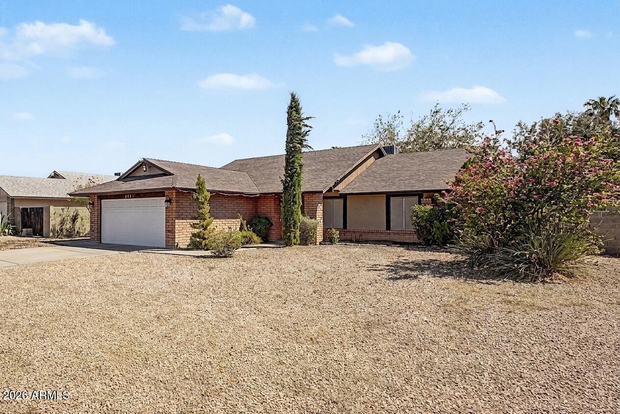 W Paradise Ln, Phoenix, AZ 85053