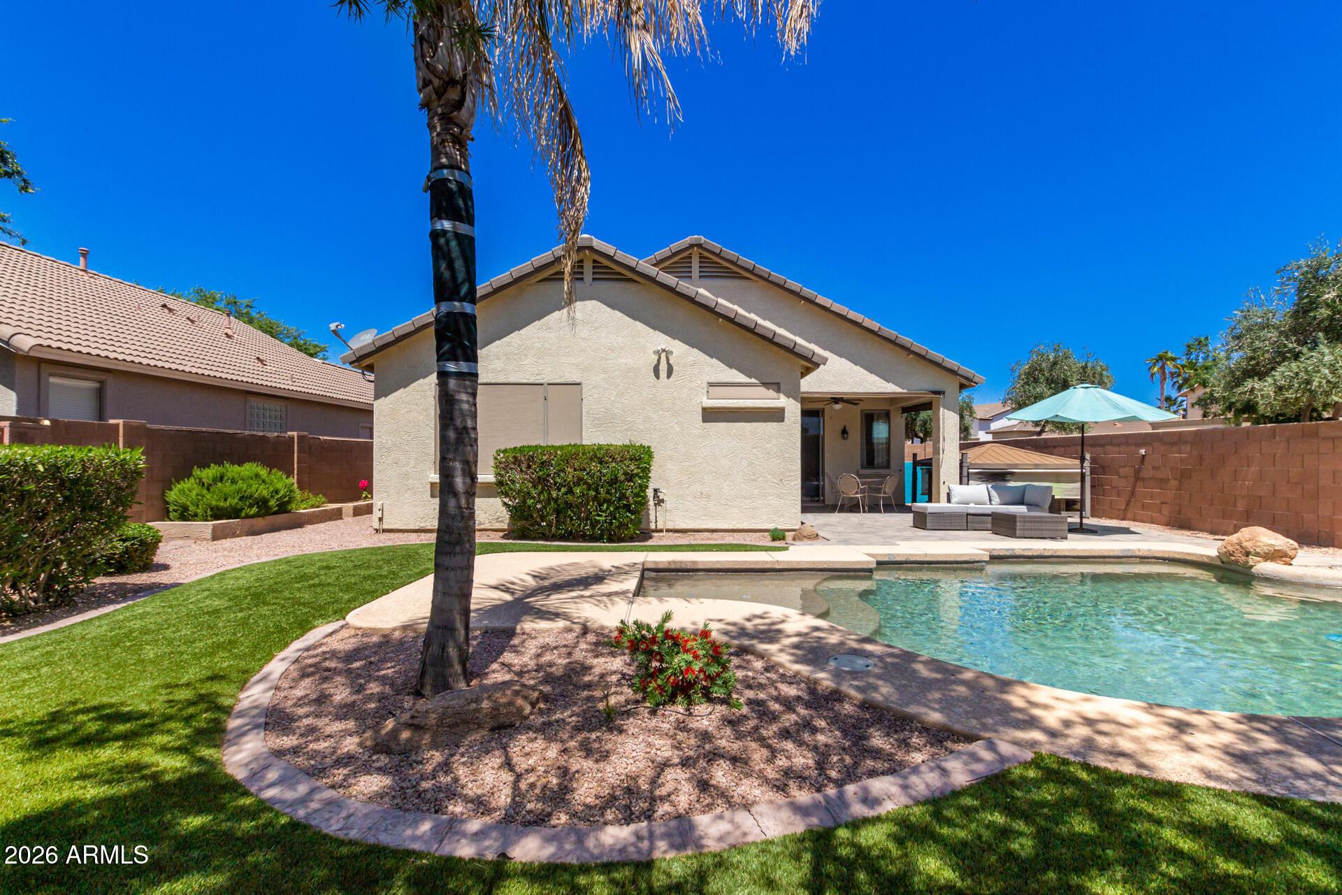 E Crown Ct, Gilbert, AZ 85298