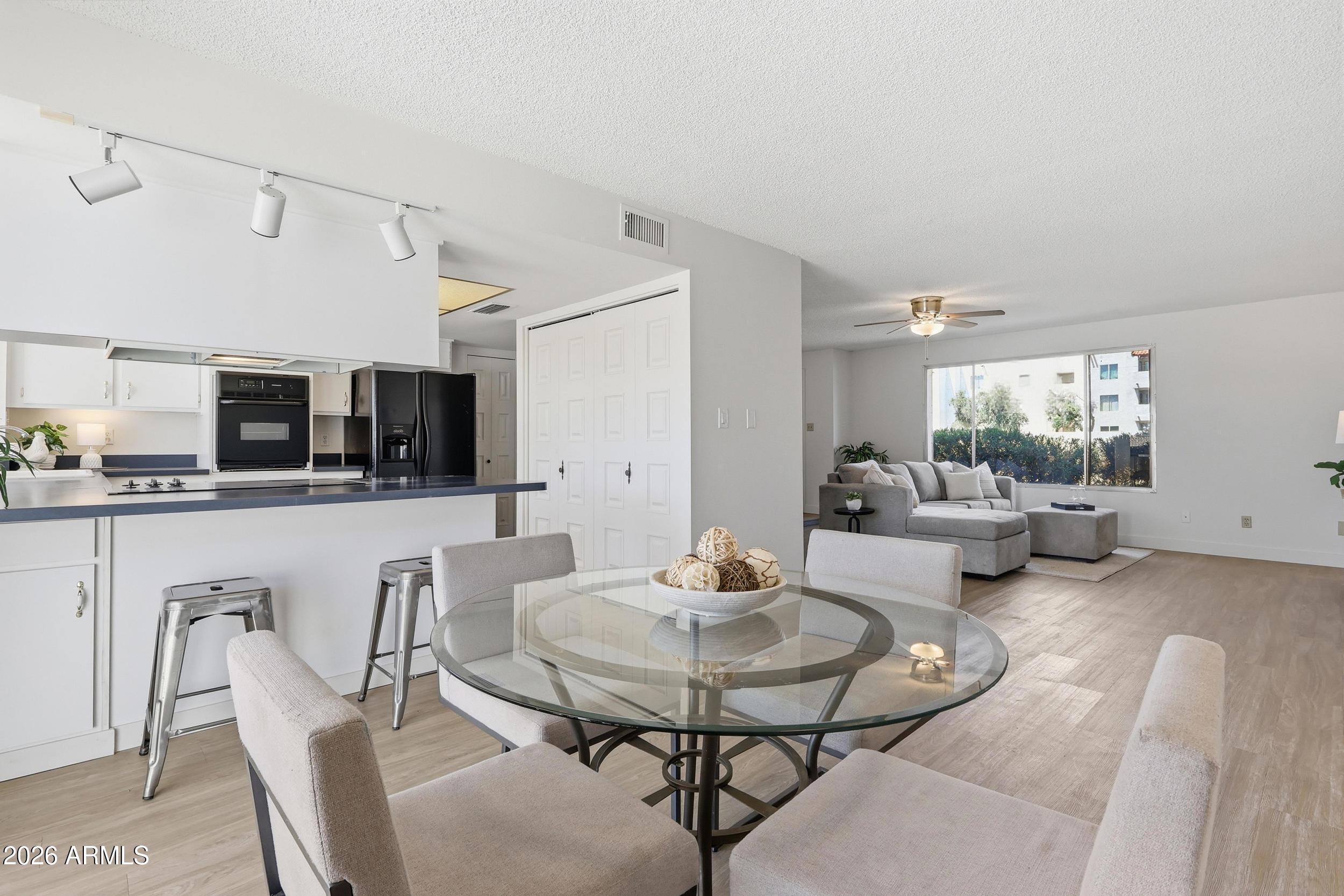 W Northern Ave, Glendale, AZ 85301