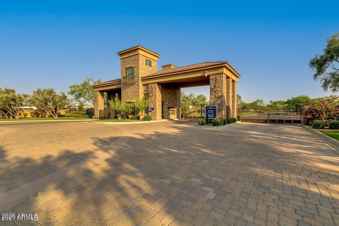E Hummingbird Way, Gilbert, AZ 85297