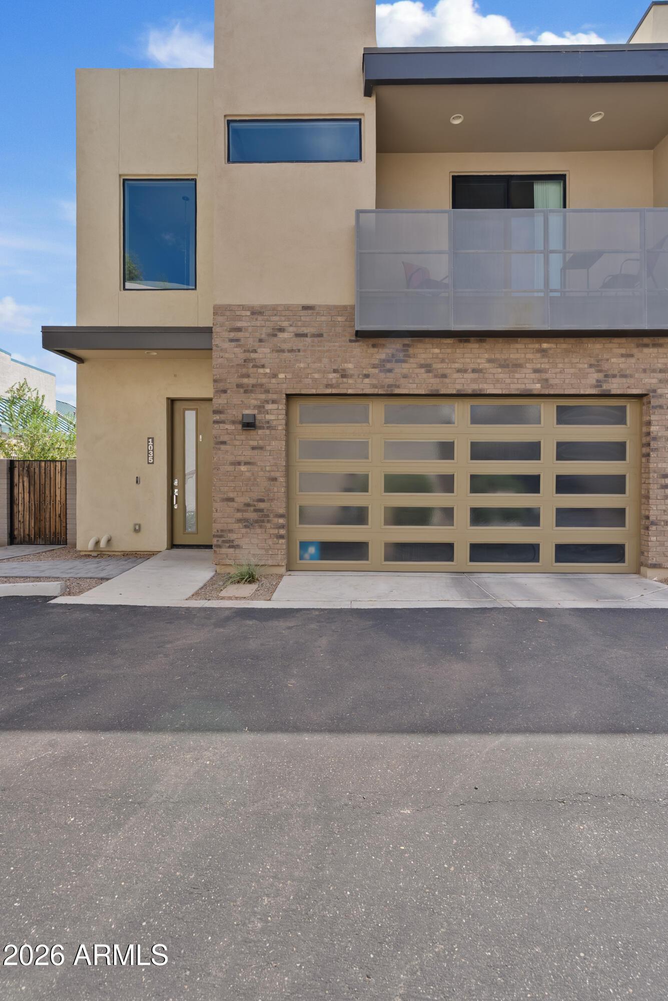 S Smith Rd, Tempe, AZ 85281