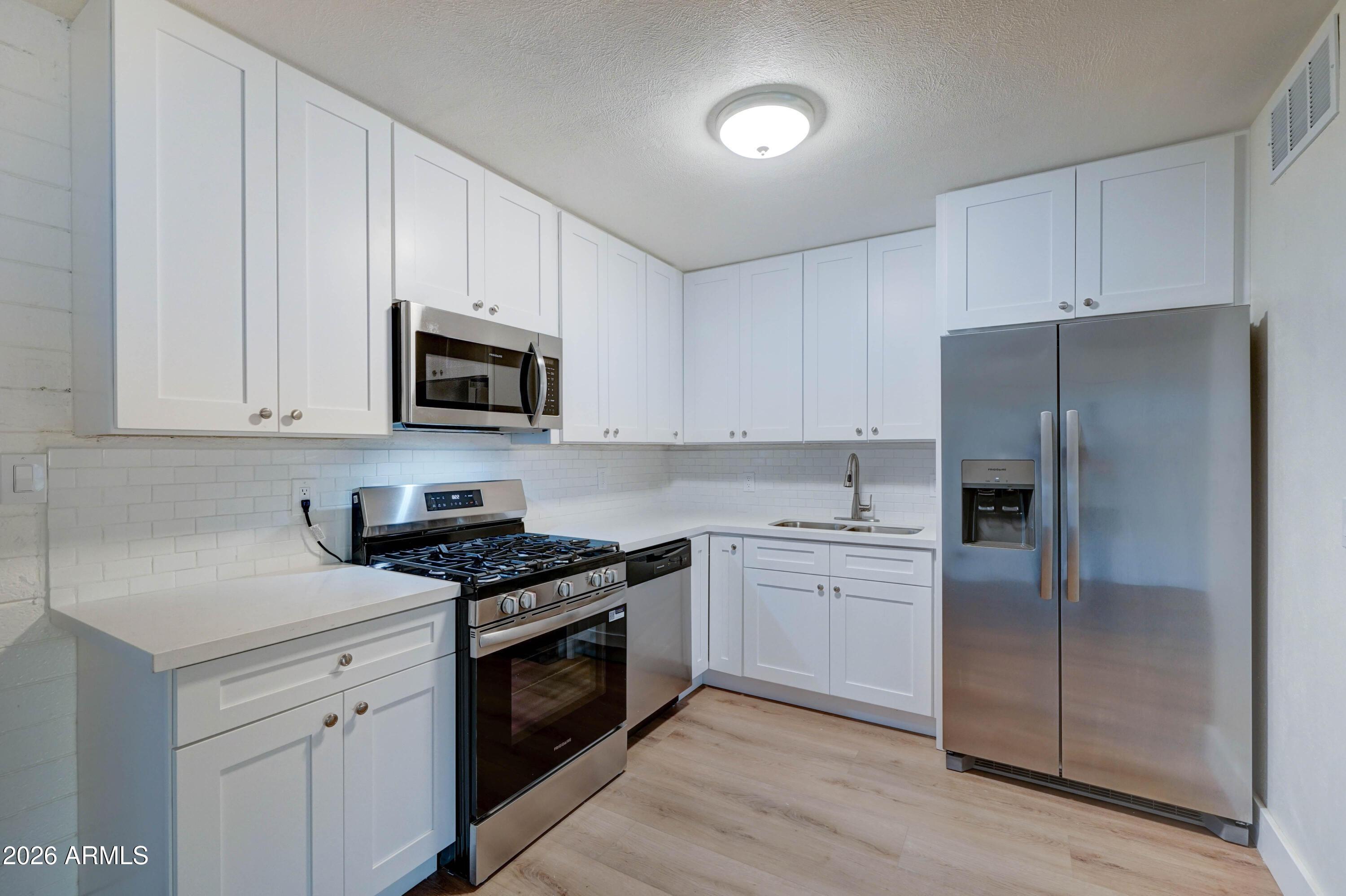 S 21st Pl, Phoenix, AZ 85042