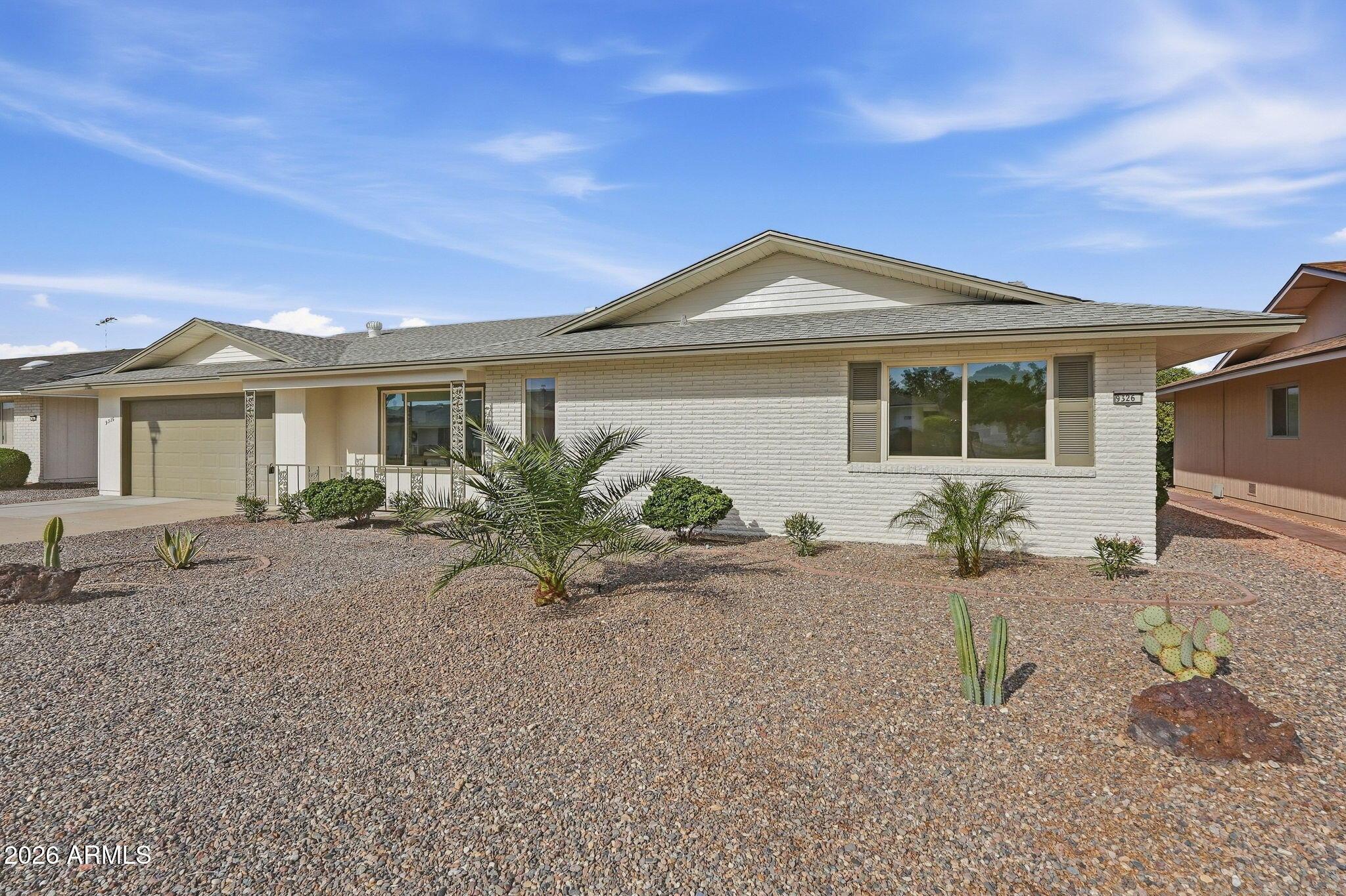 W Willowbrook Dr, Sun City, AZ 85373