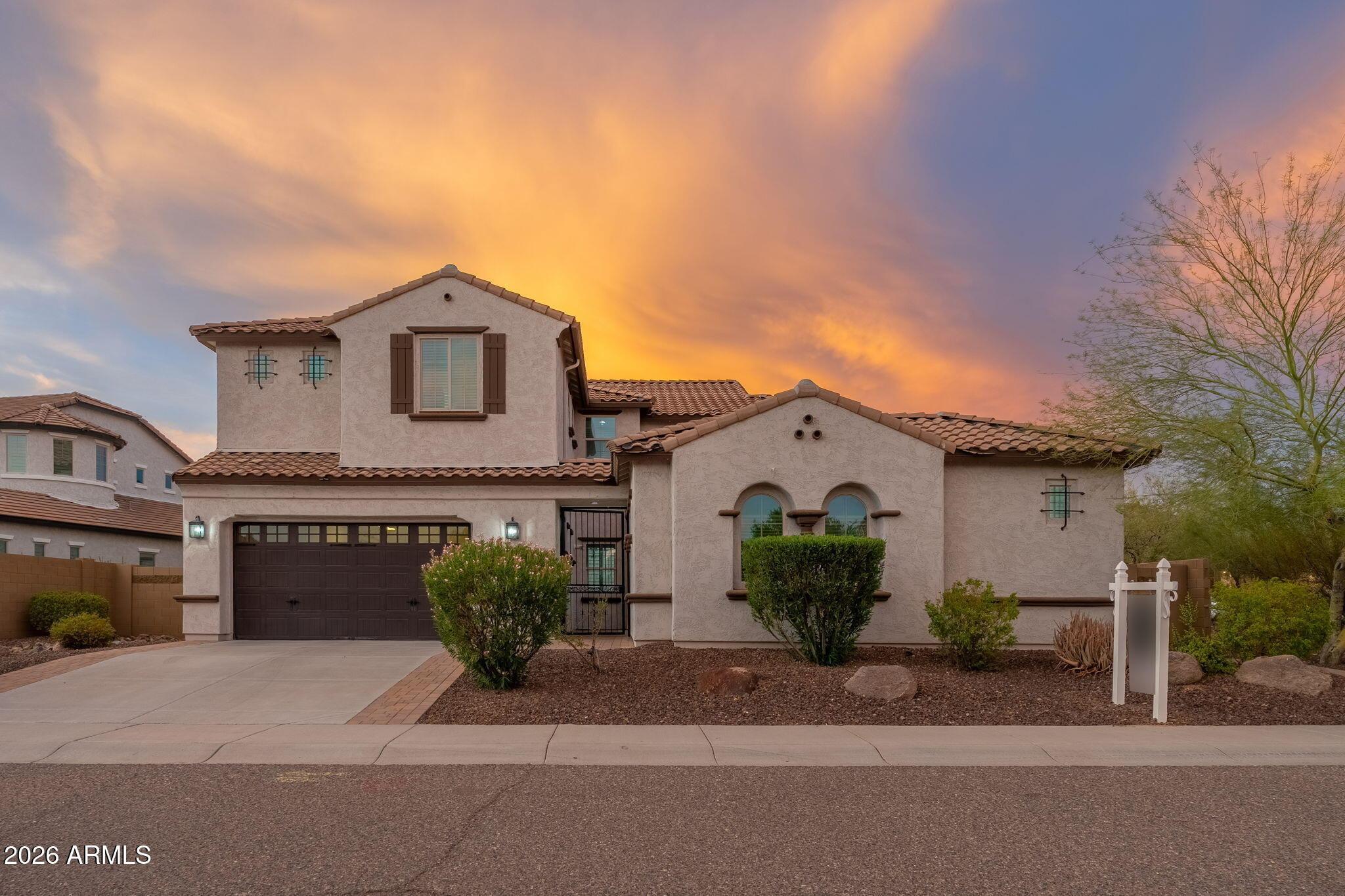 W Red Bird Rd, Phoenix, AZ 85085