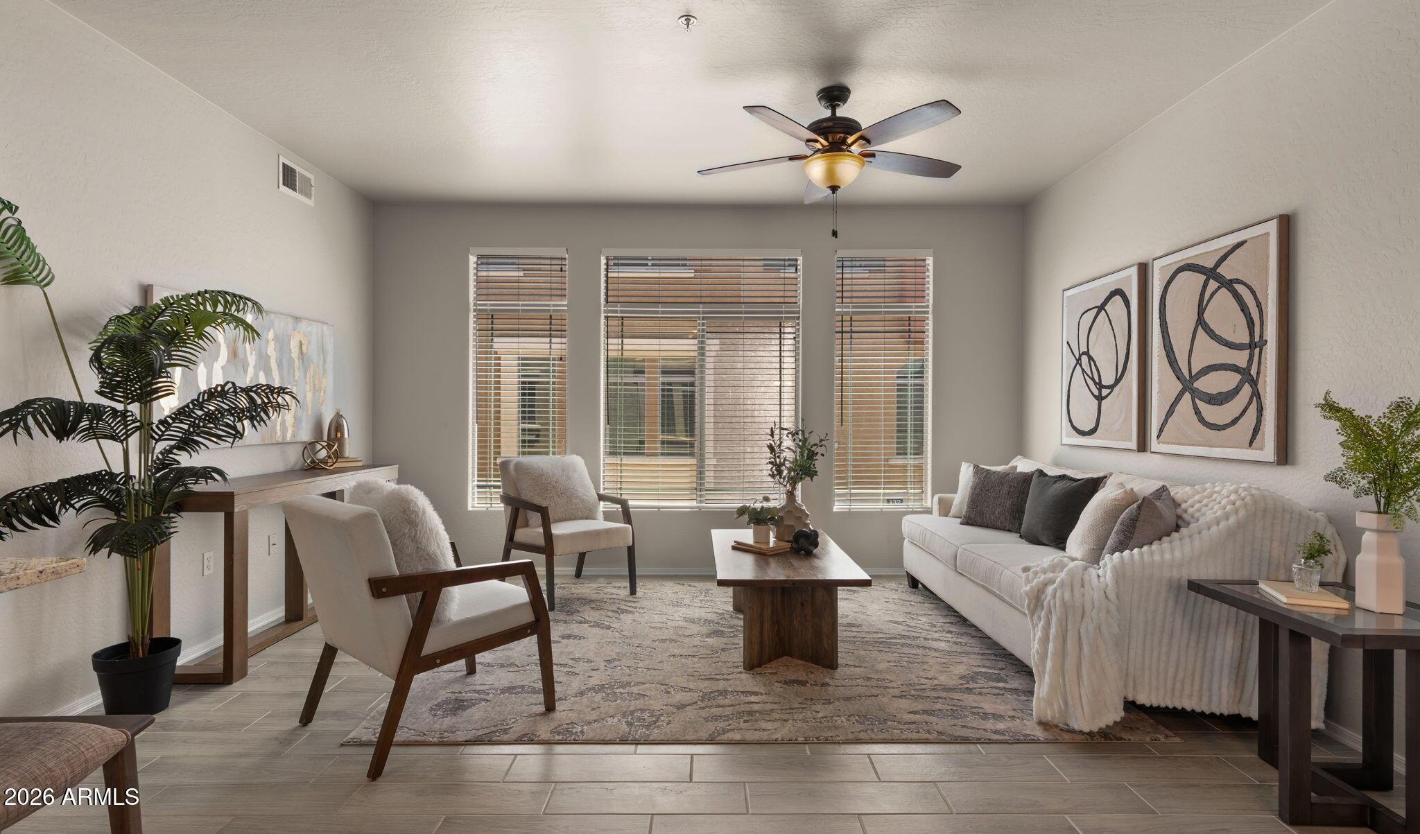 W Greenway Rd, Phoenix, AZ 85053
