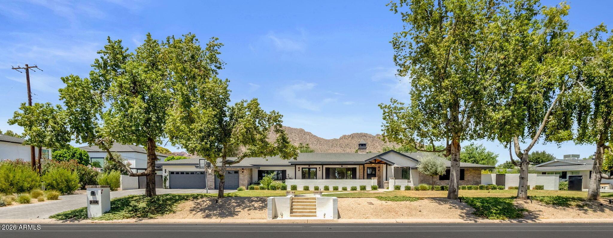 E Lafayette Blvd, Phoenix, AZ 85018