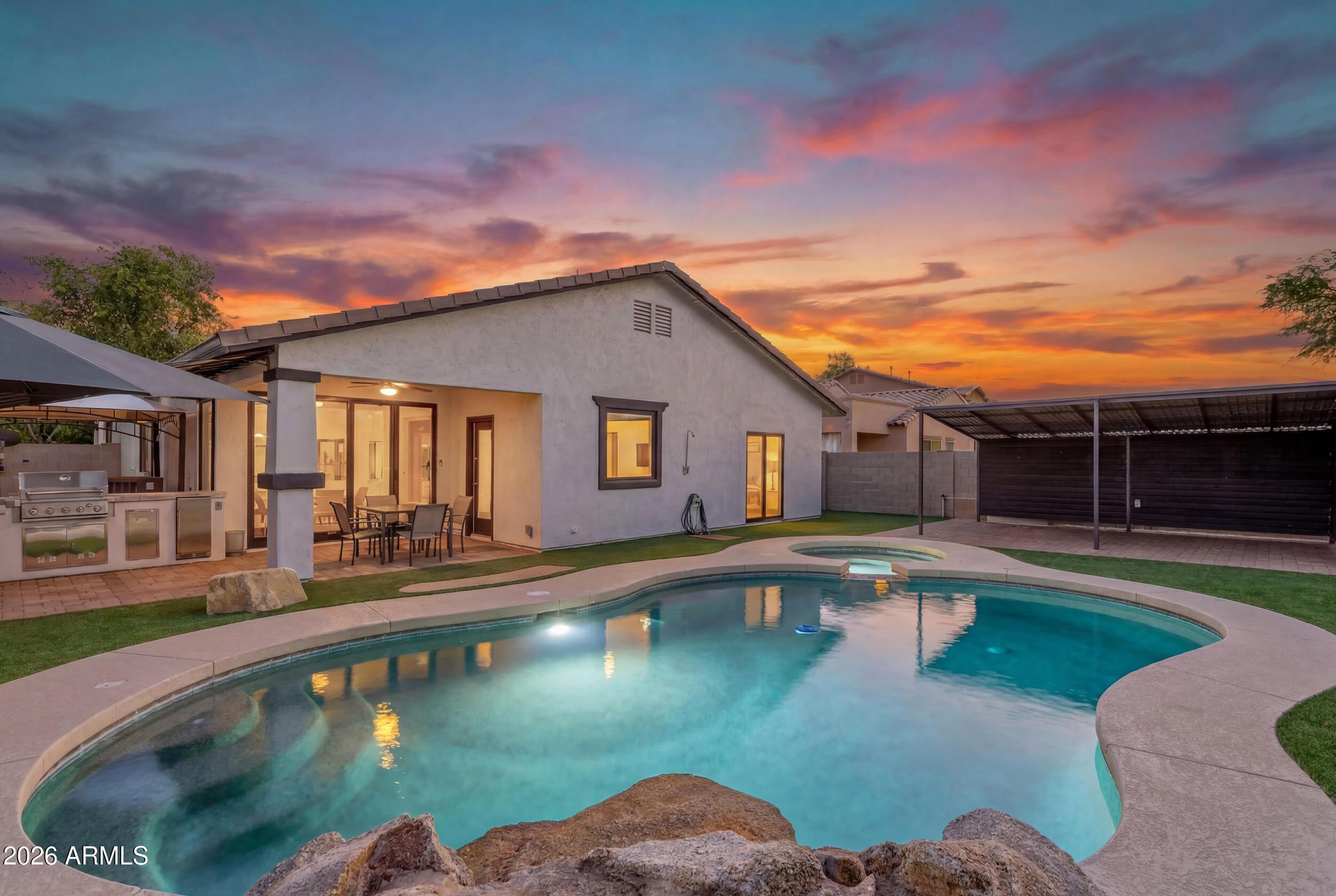E Vallejo Dr, Gilbert, AZ 85298