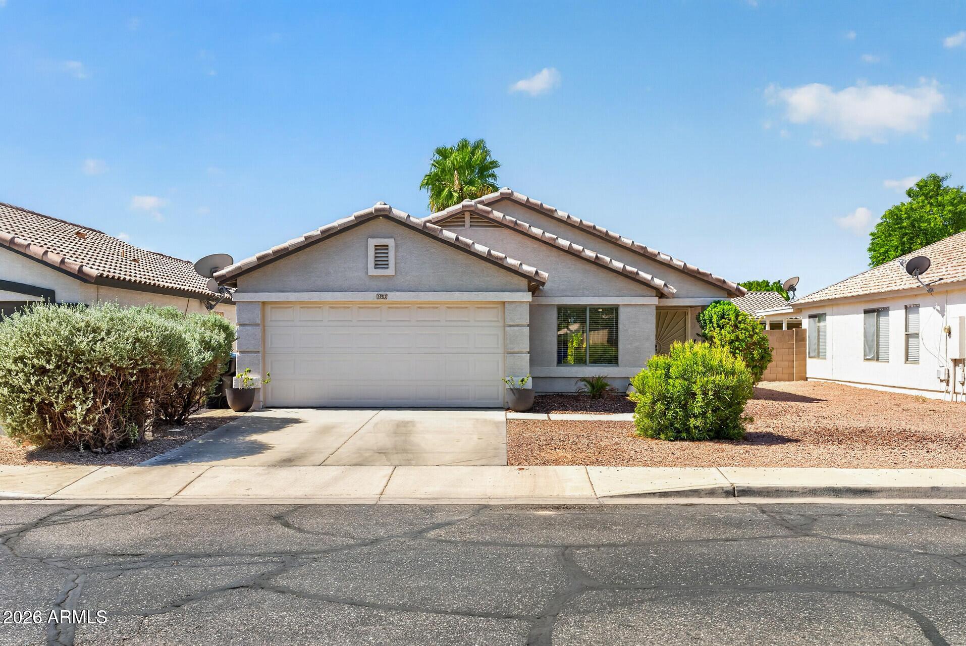 W Port Royale Ln, Surprise, AZ 85379