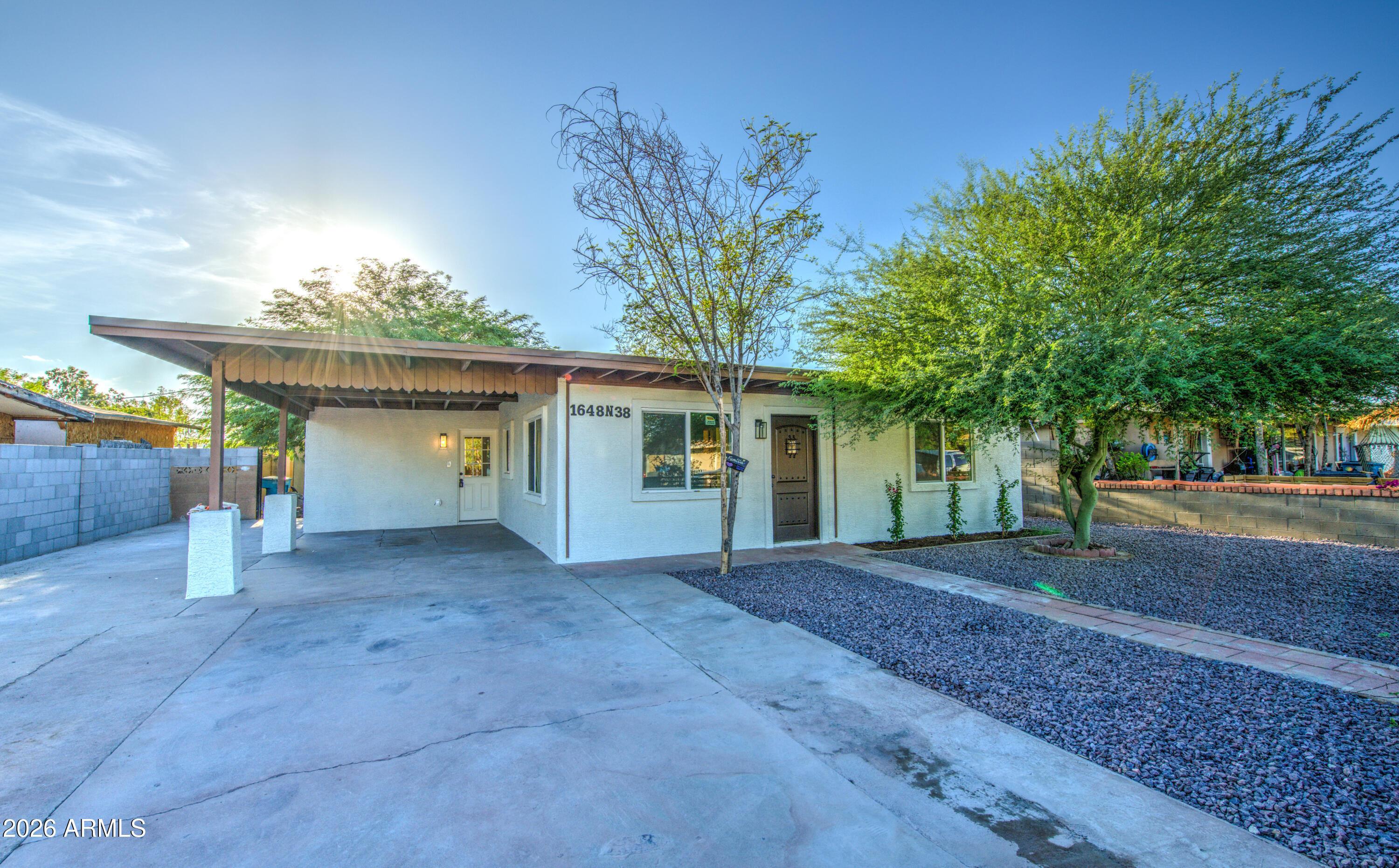 N 38th Dr, Phoenix, AZ 85009