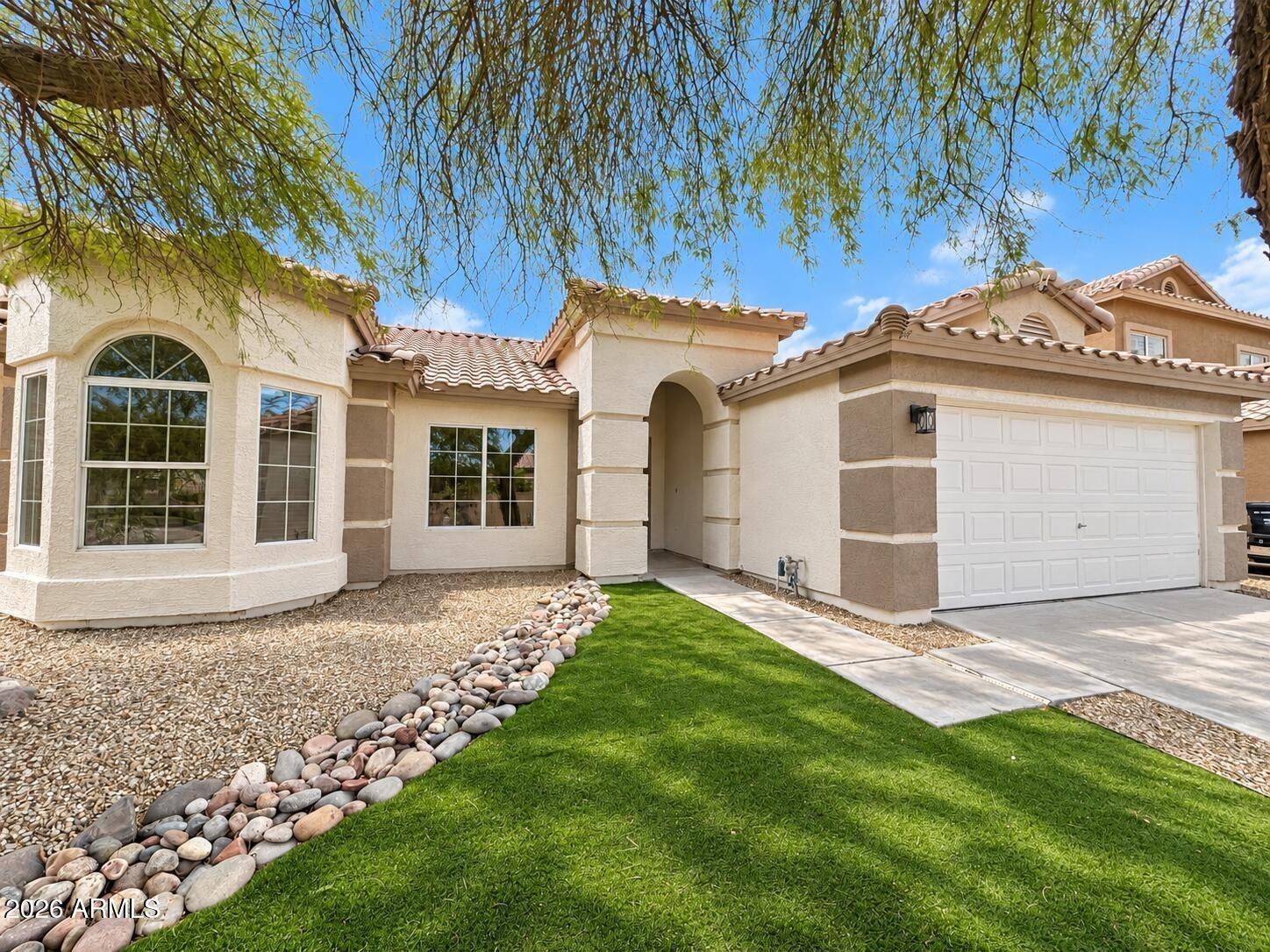 N 24th Pl, Phoenix, AZ 85050