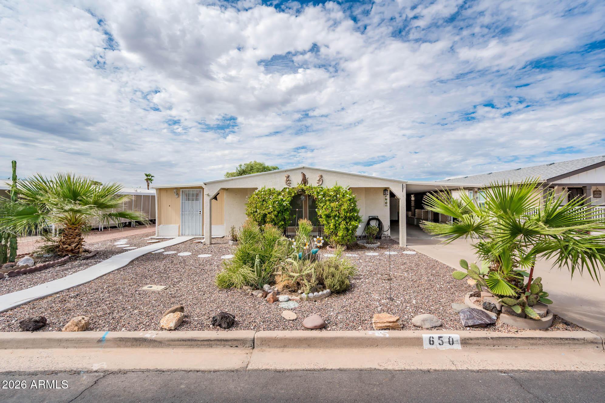 S Park View Cir, Mesa, AZ 85208