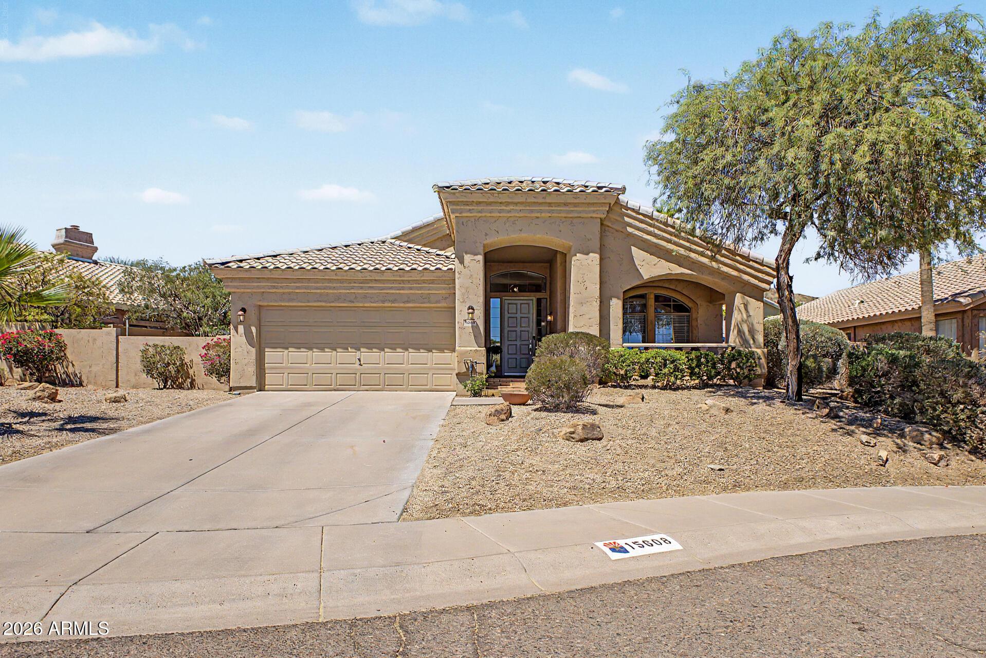 S 7th St, Phoenix, AZ 85048
