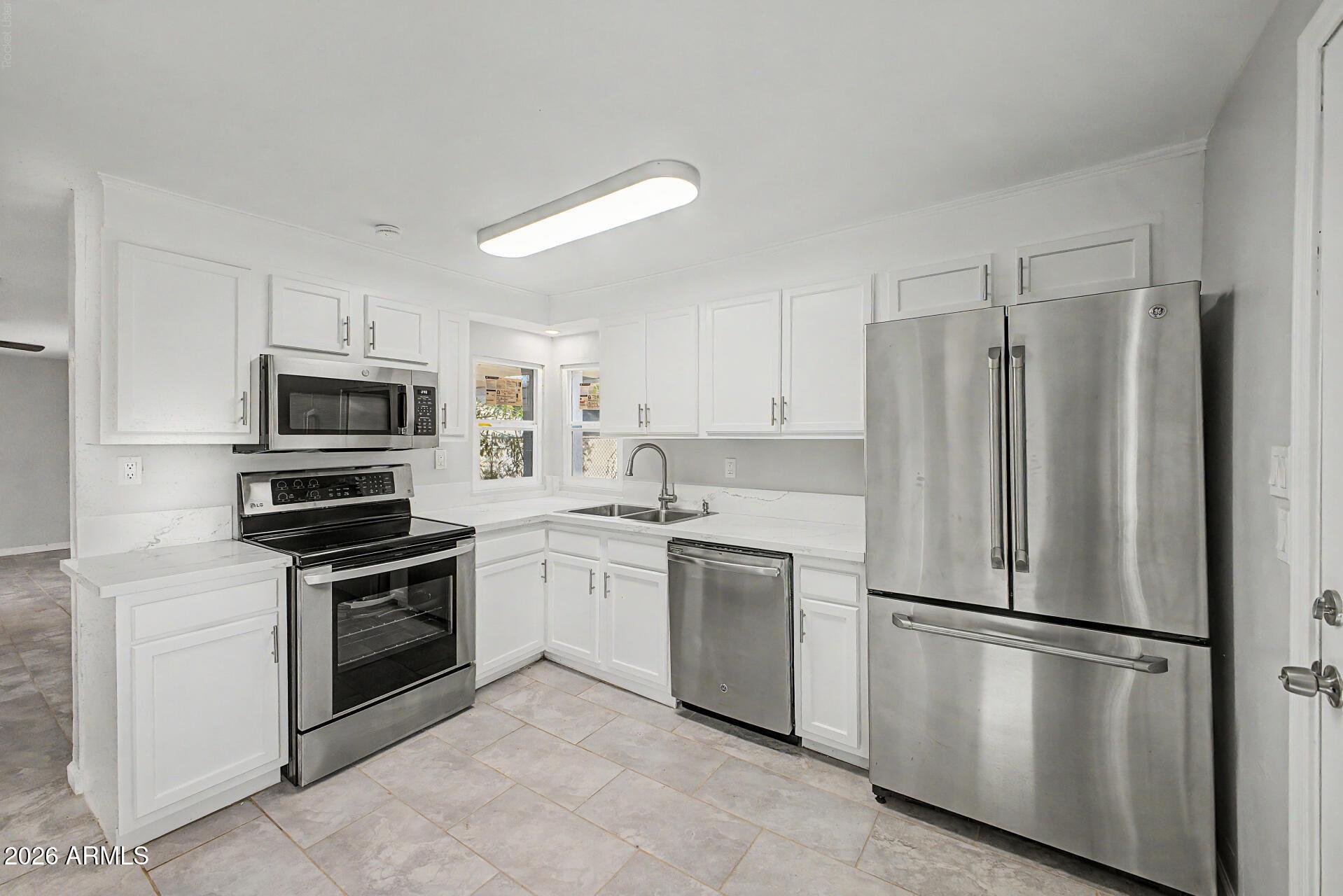 W Papago St, Phoenix, AZ 85009