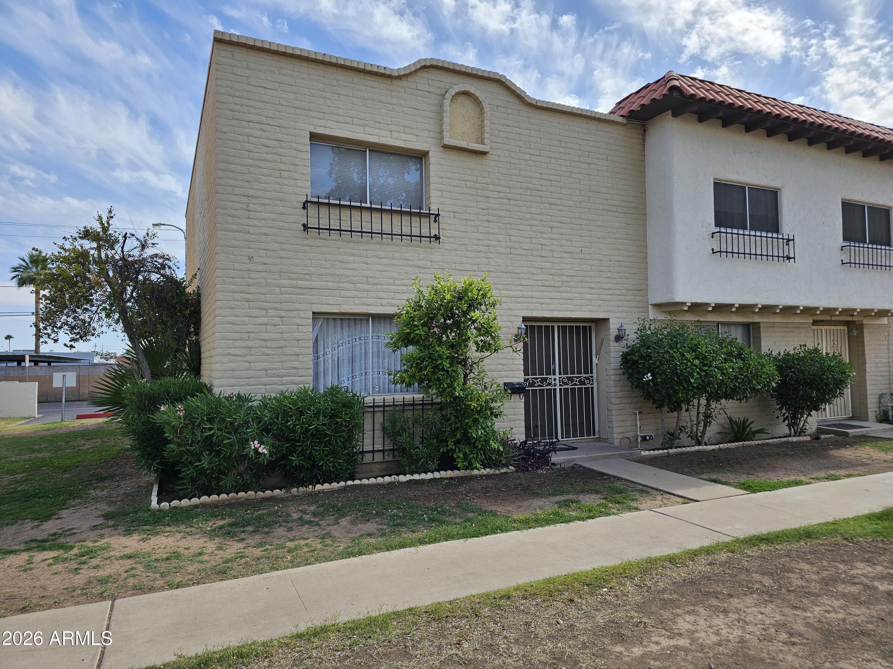 N 19th Ave, Phoenix, AZ 85015