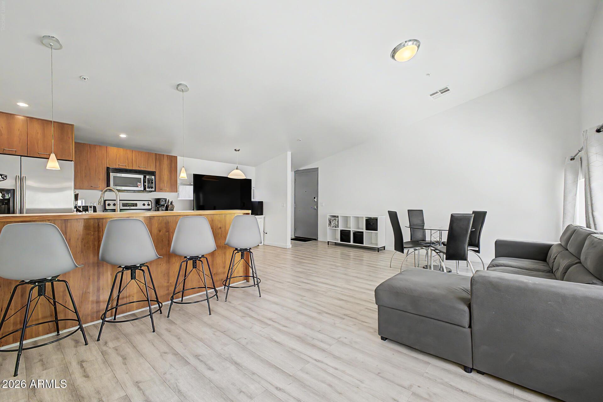 W University Dr, Tempe, AZ 85281
