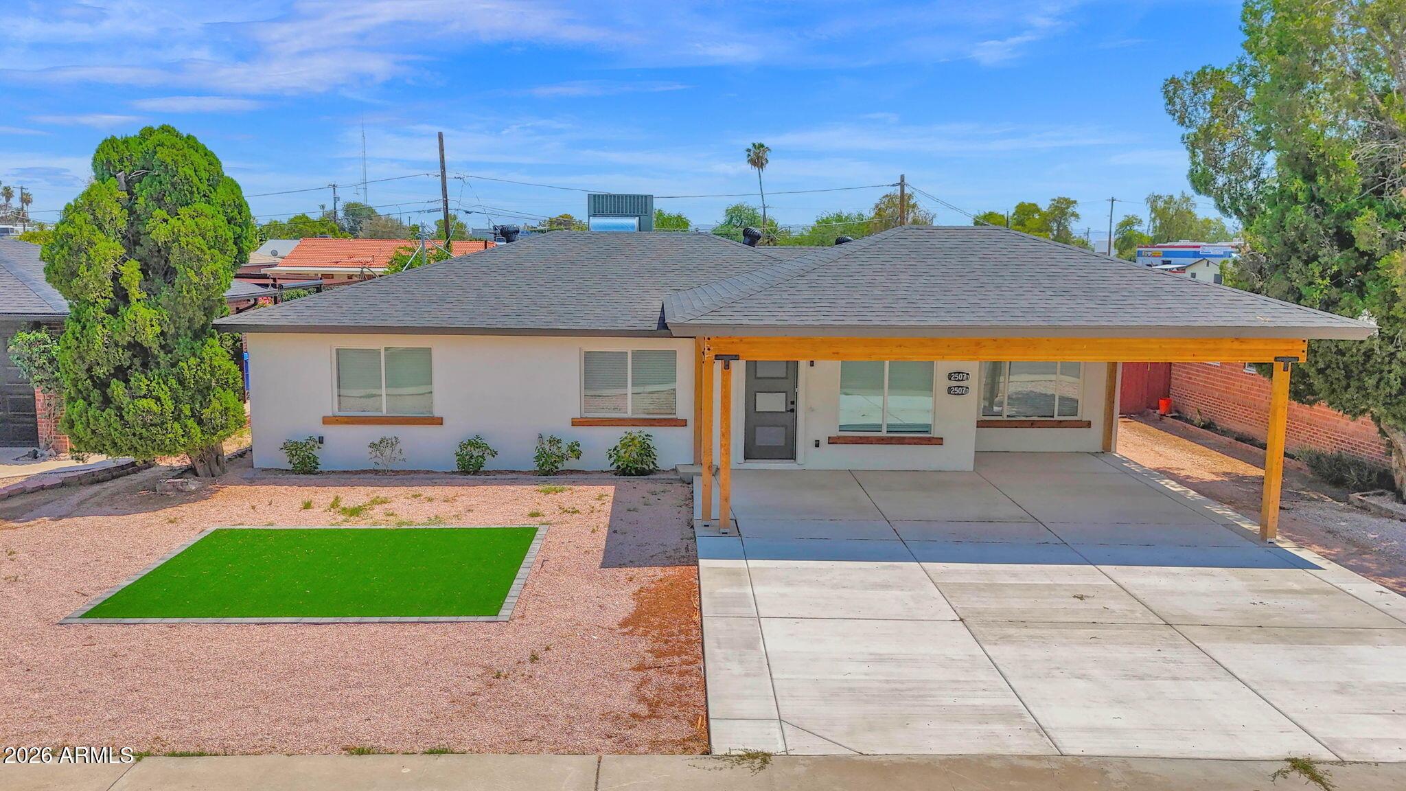 E Devonshire Ave, Phoenix, AZ 85016