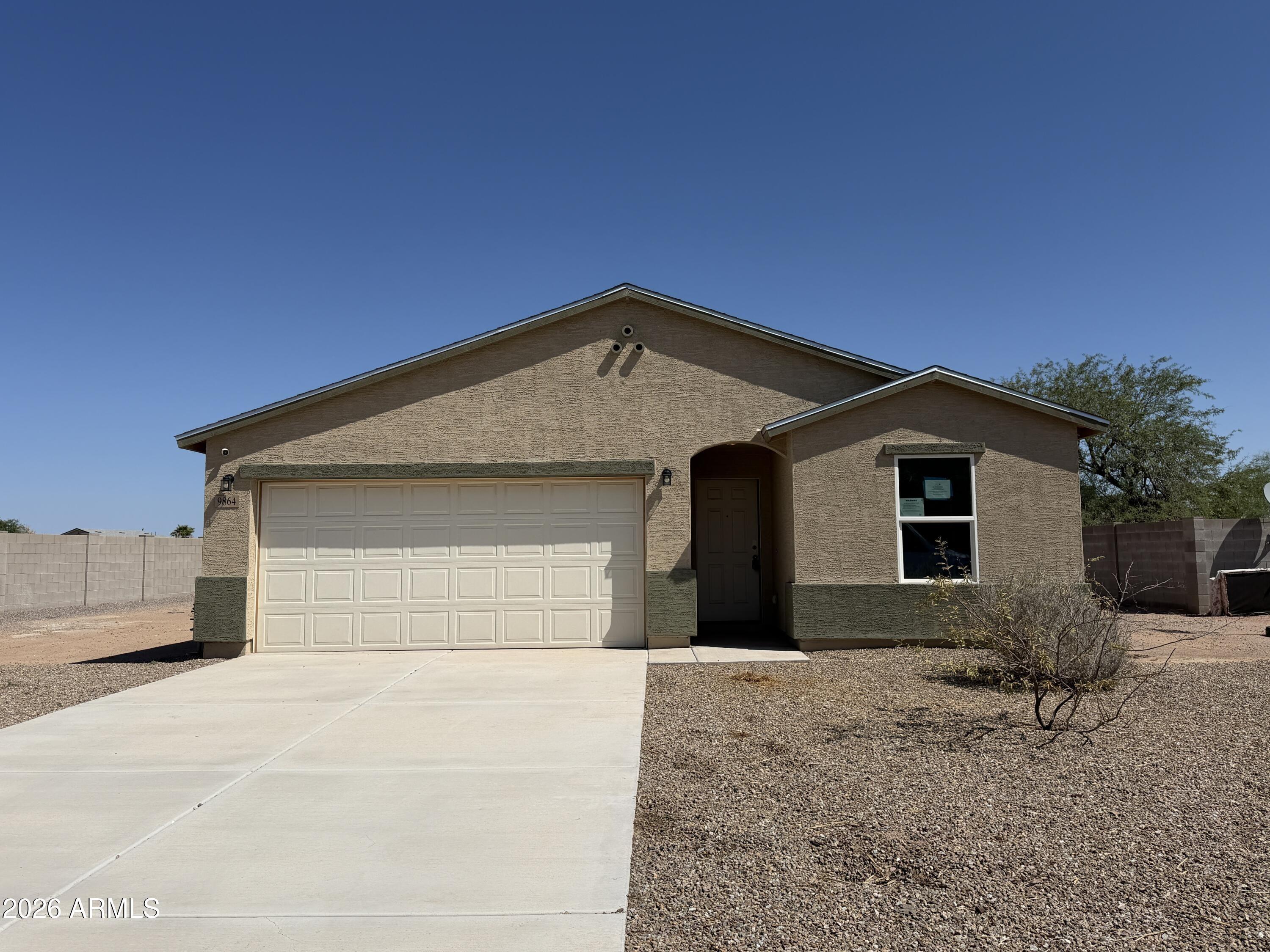 W Arvada Dr, Arizona City, AZ 85123