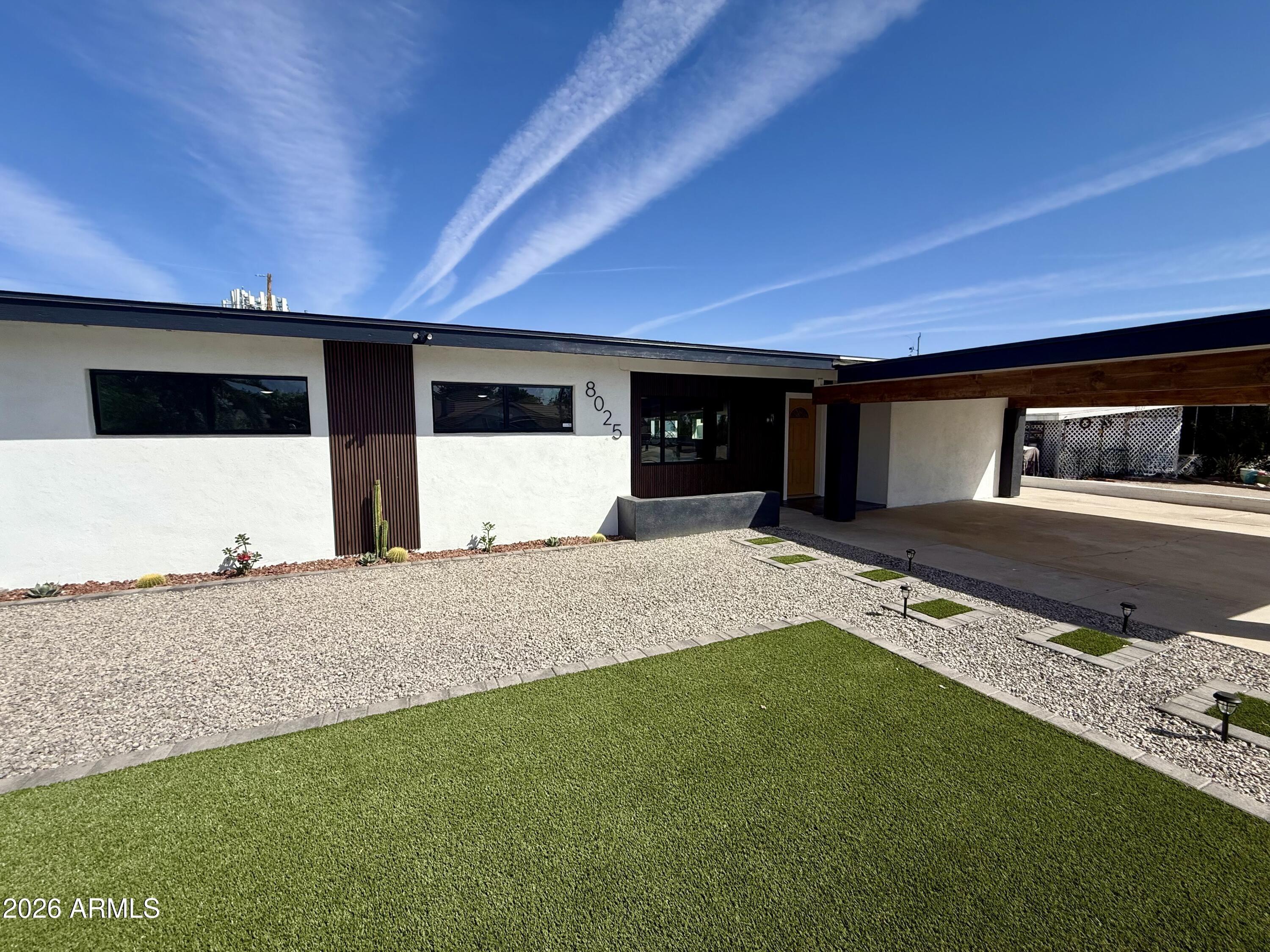N 11th Pl, Phoenix, AZ 85020